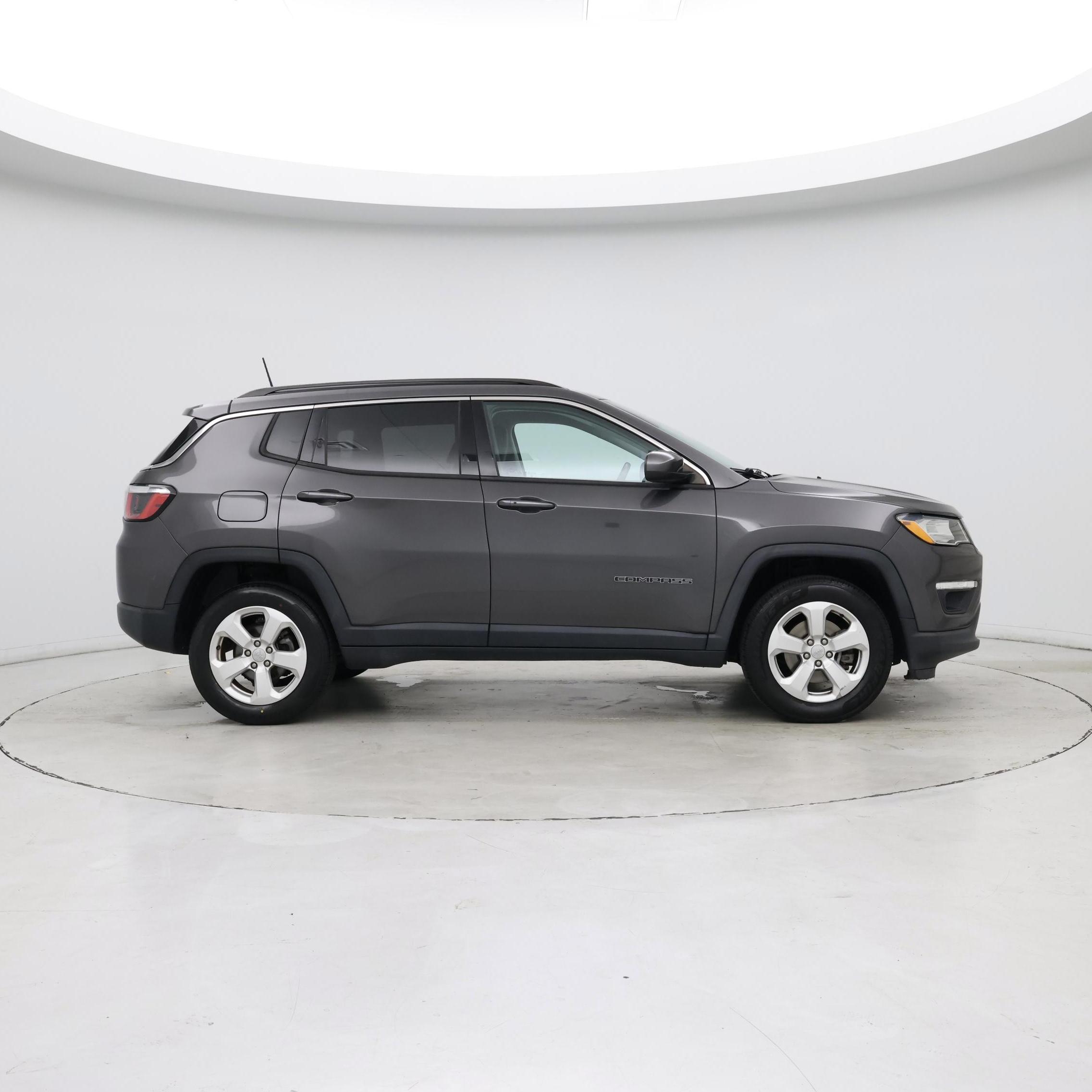 Thumbnail: 2019 Jeep Compass - 7