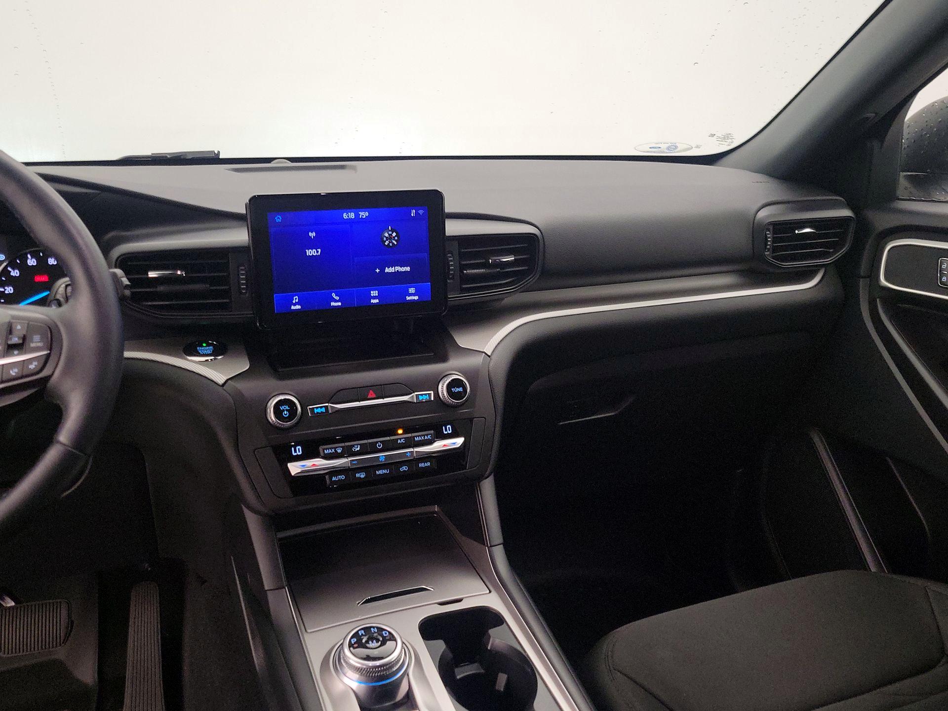 Thumbnail: 2020 Ford Explorer - 9