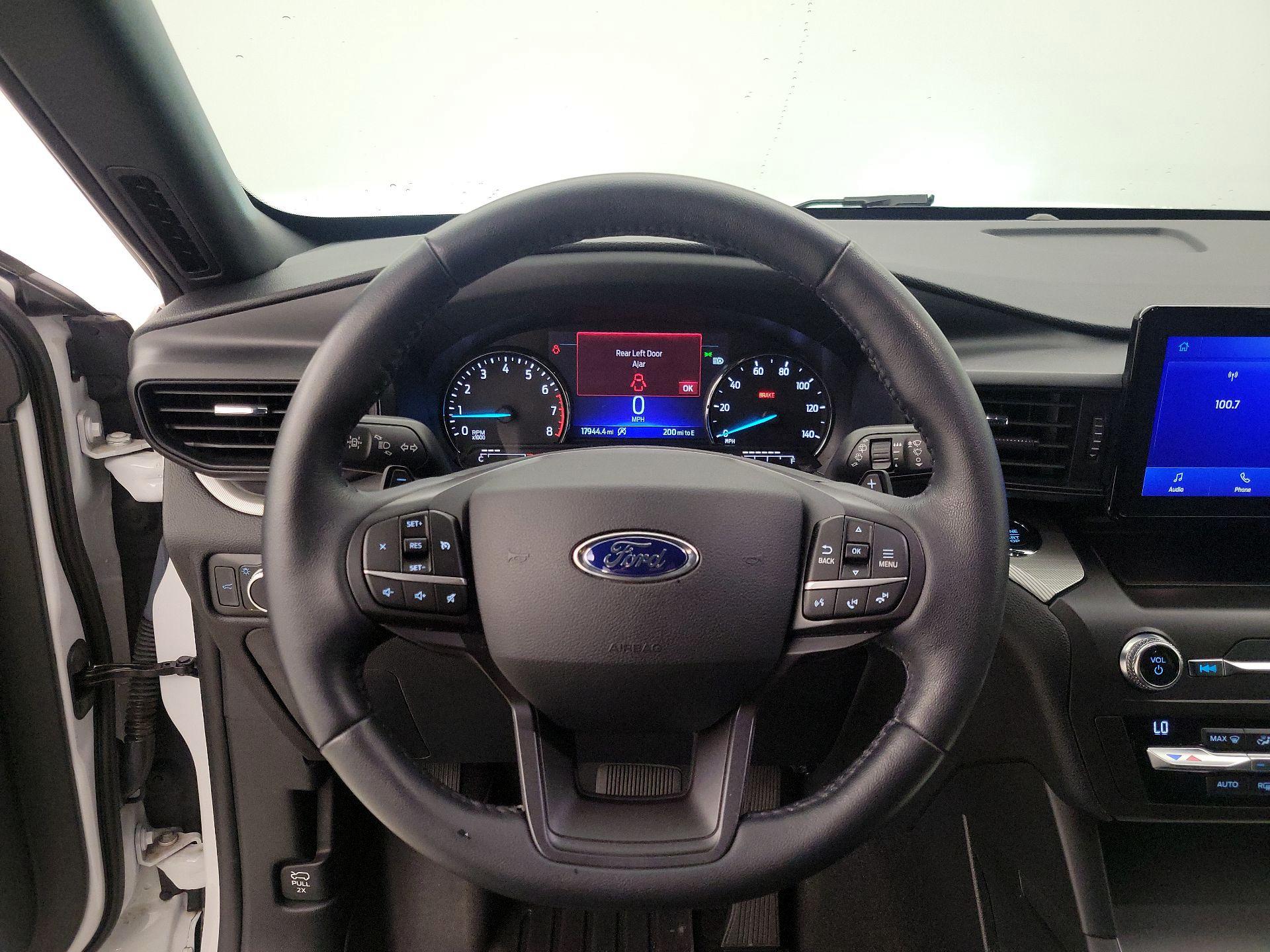 Thumbnail: 2020 Ford Explorer - 10