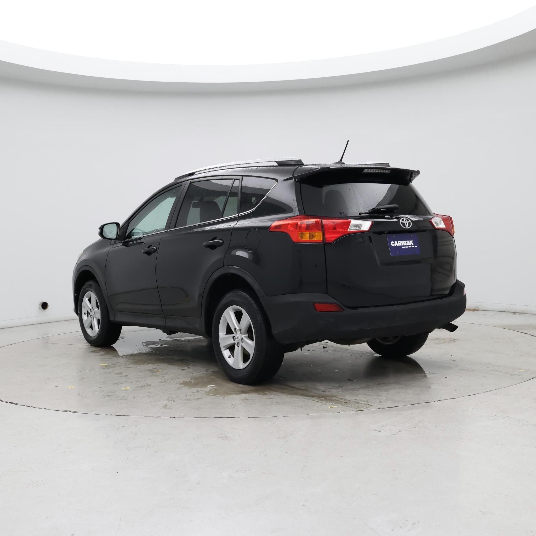 Thumbnail: 2014 Toyota RAV4 - 2
