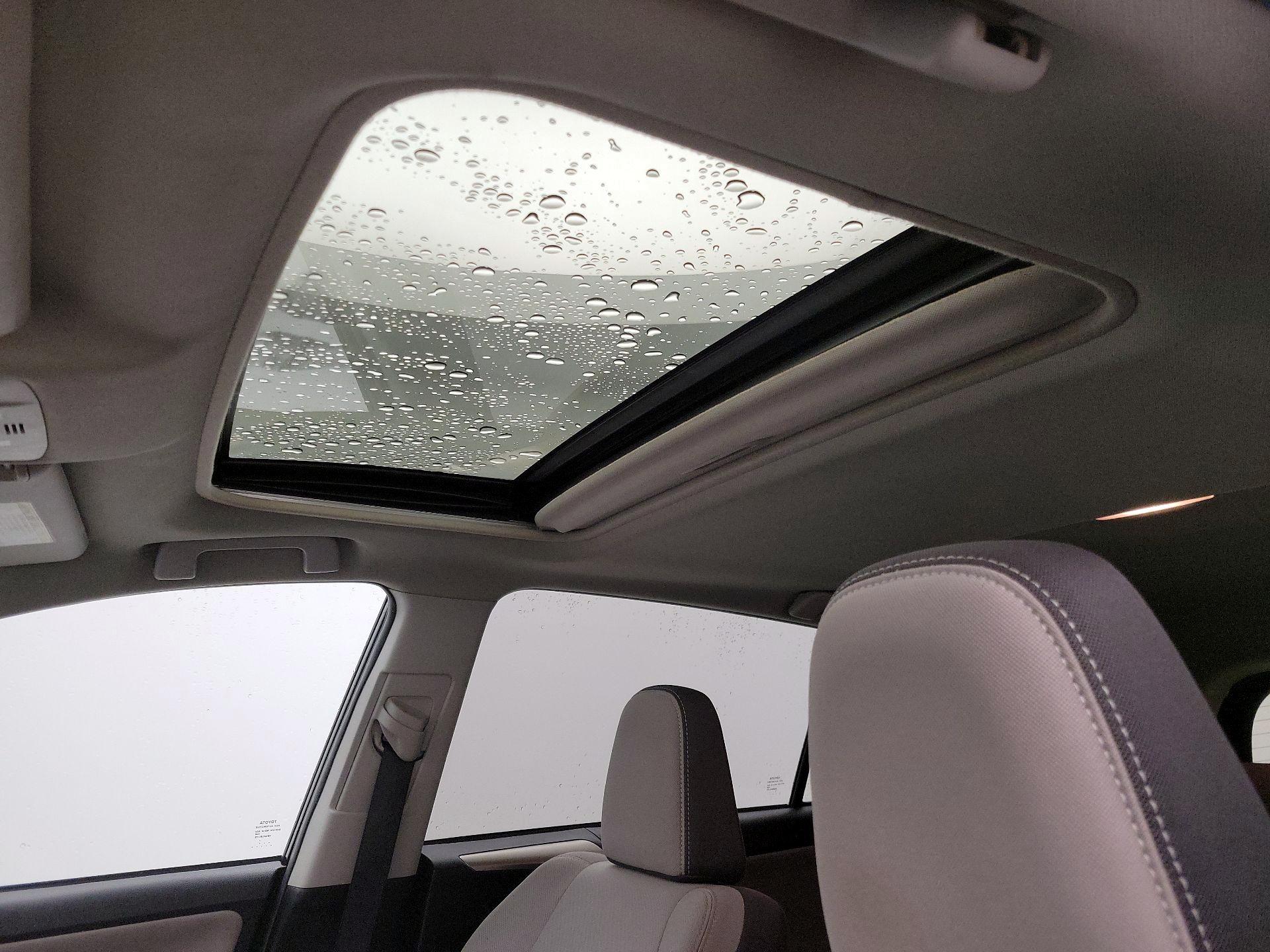 Thumbnail: 2014 Toyota RAV4 - 19