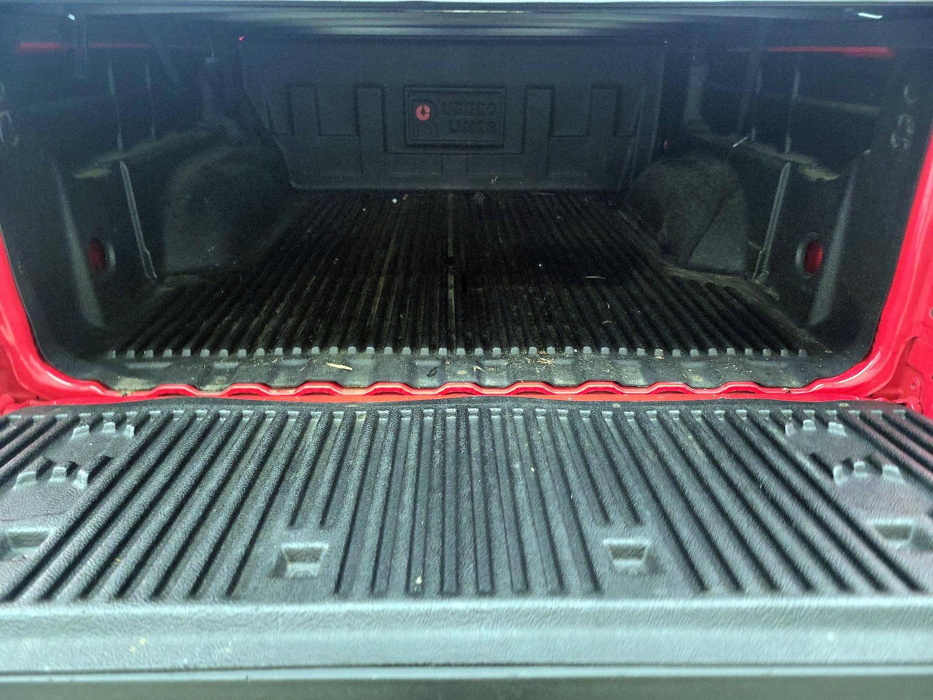 Thumbnail: 2016 Chevrolet Colorado - 20