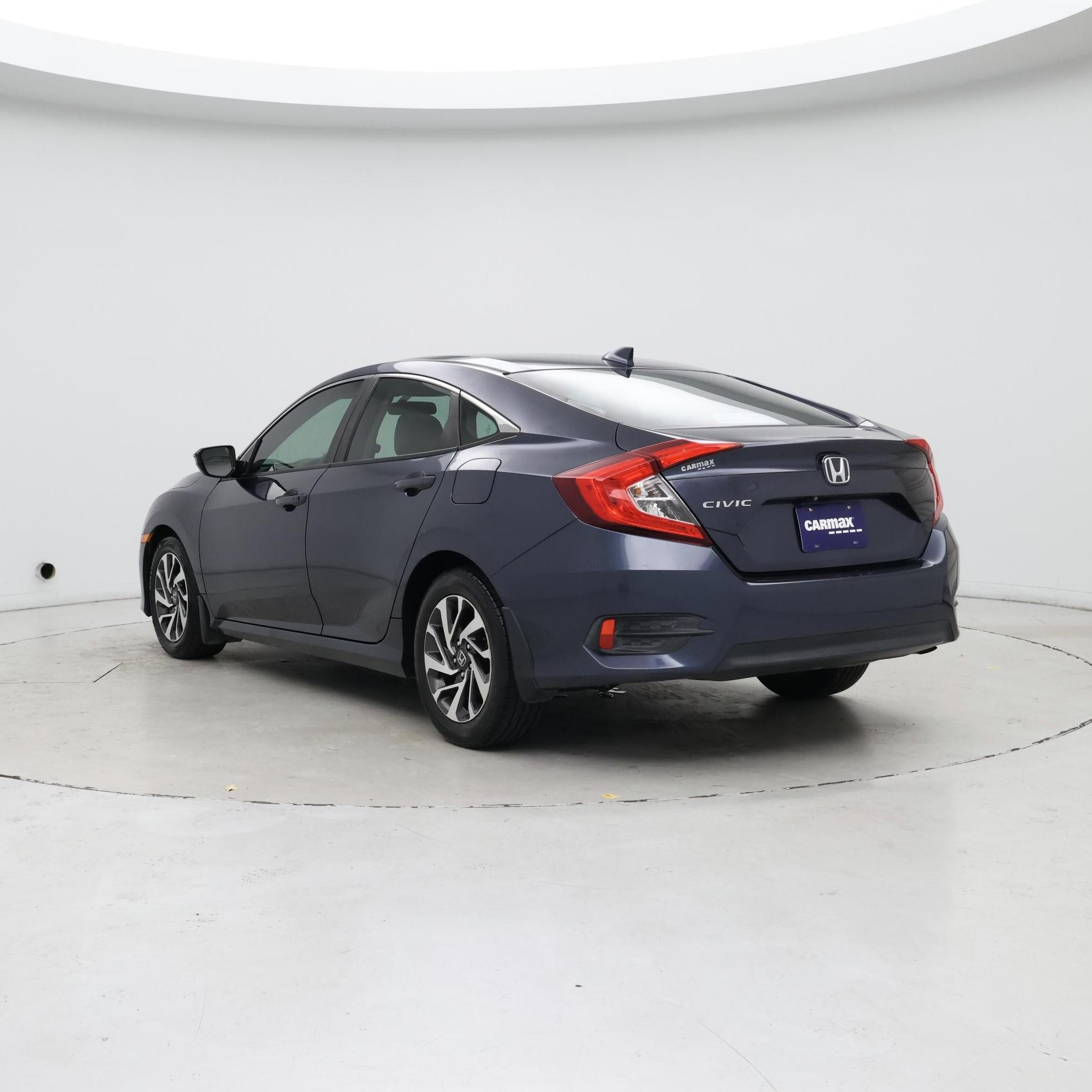 Thumbnail: 2017 Honda Civic - 2