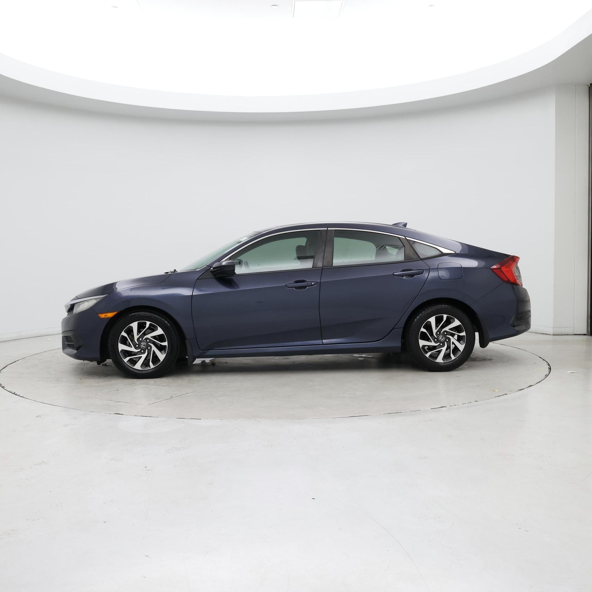 Thumbnail: 2017 Honda Civic - 3