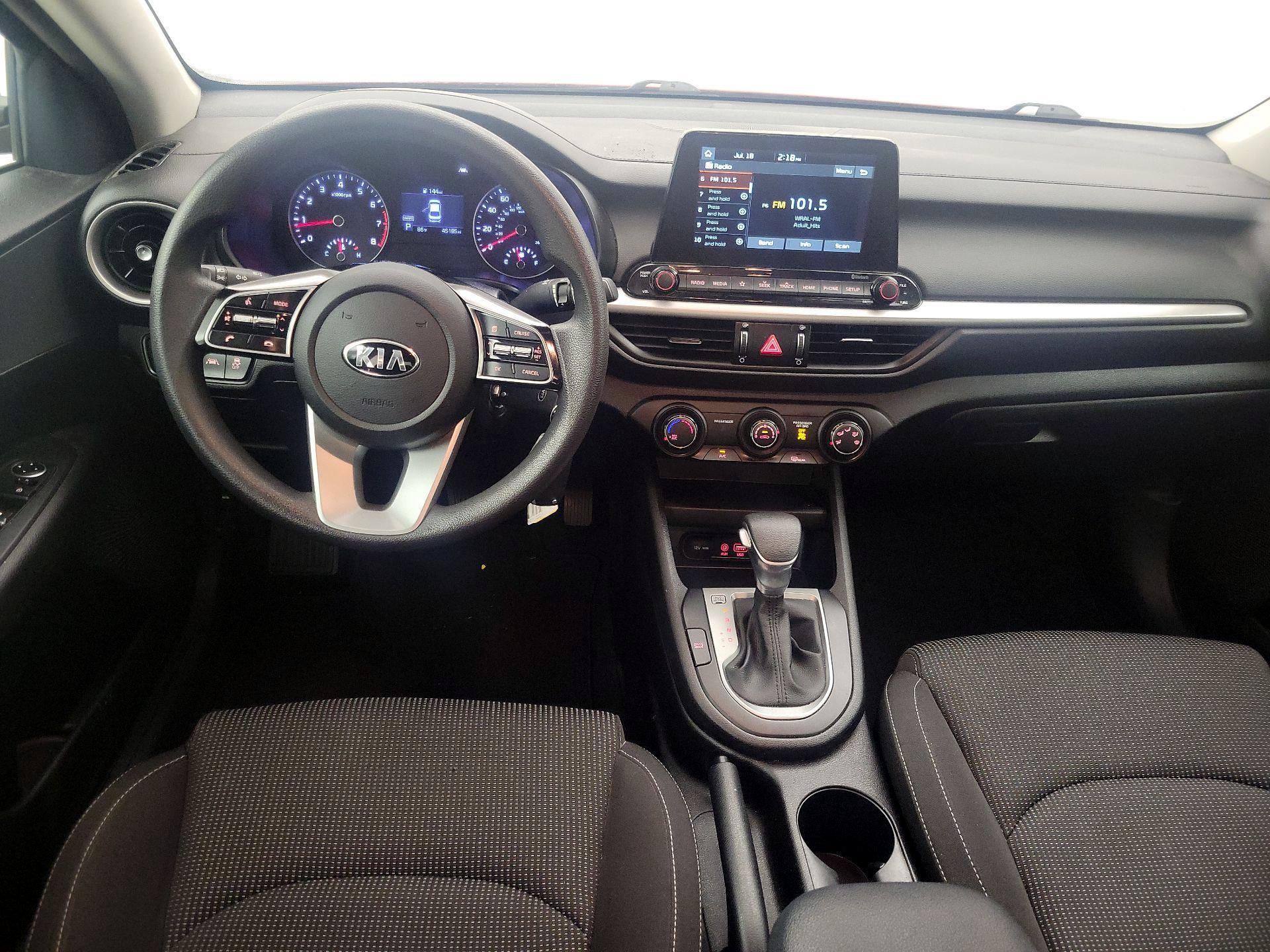 Thumbnail: 2020 Kia Forte - 9