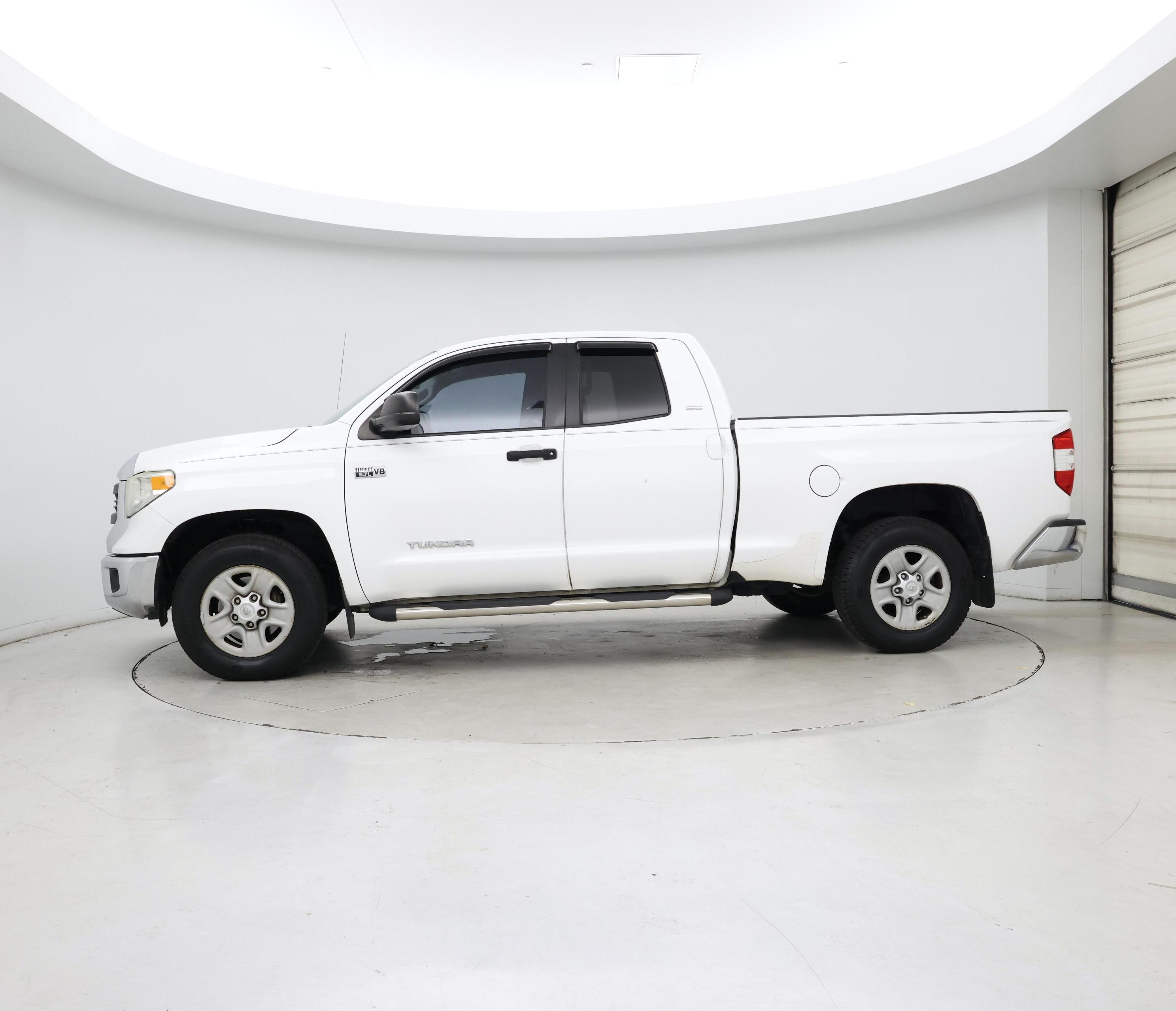 Thumbnail: 2014 Toyota Tundra - 3