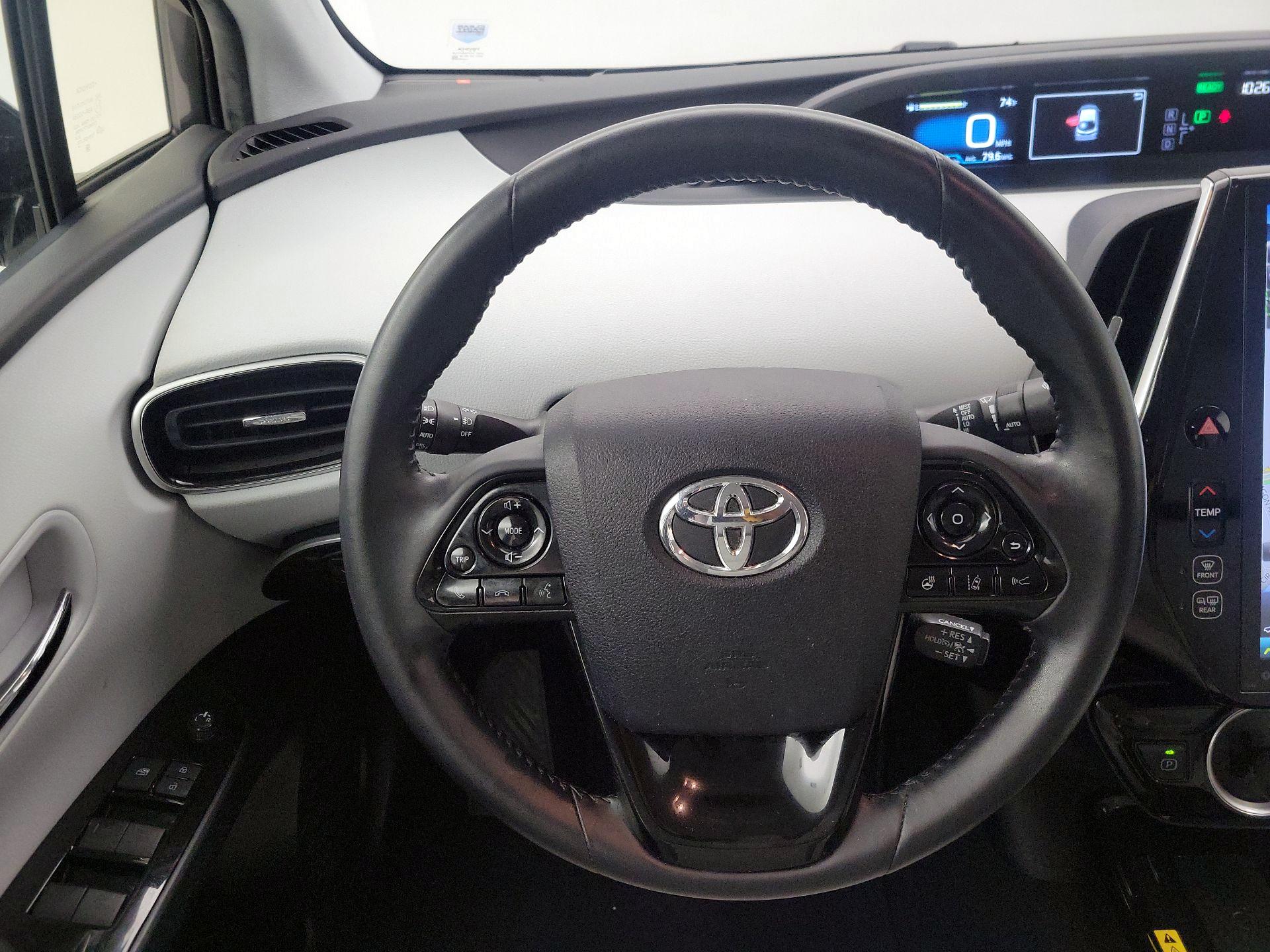 Thumbnail: 2020 Toyota Prius Prime - 10