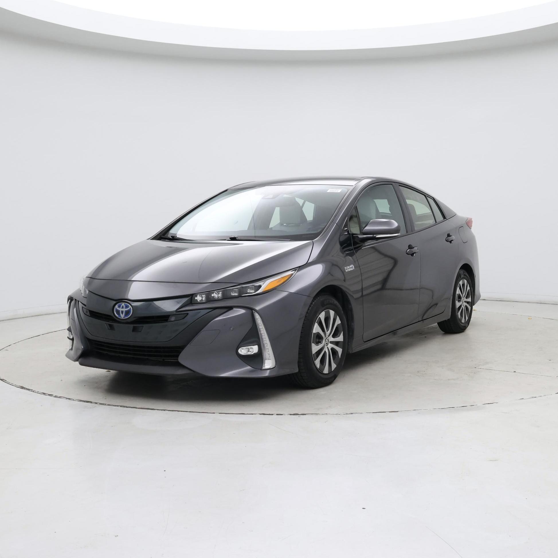 Thumbnail: 2020 Toyota Prius Prime - 4