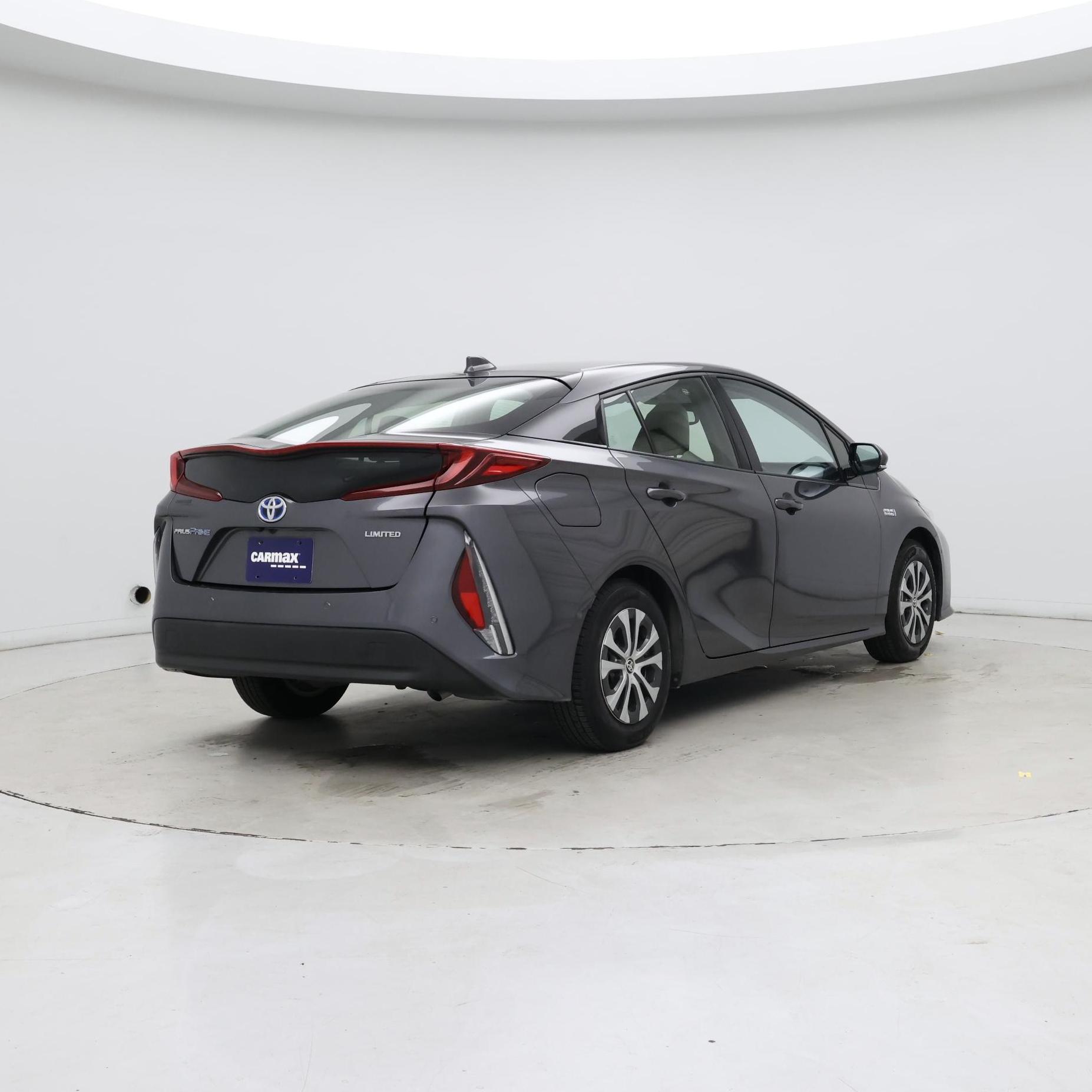 Thumbnail: 2020 Toyota Prius Prime - 8