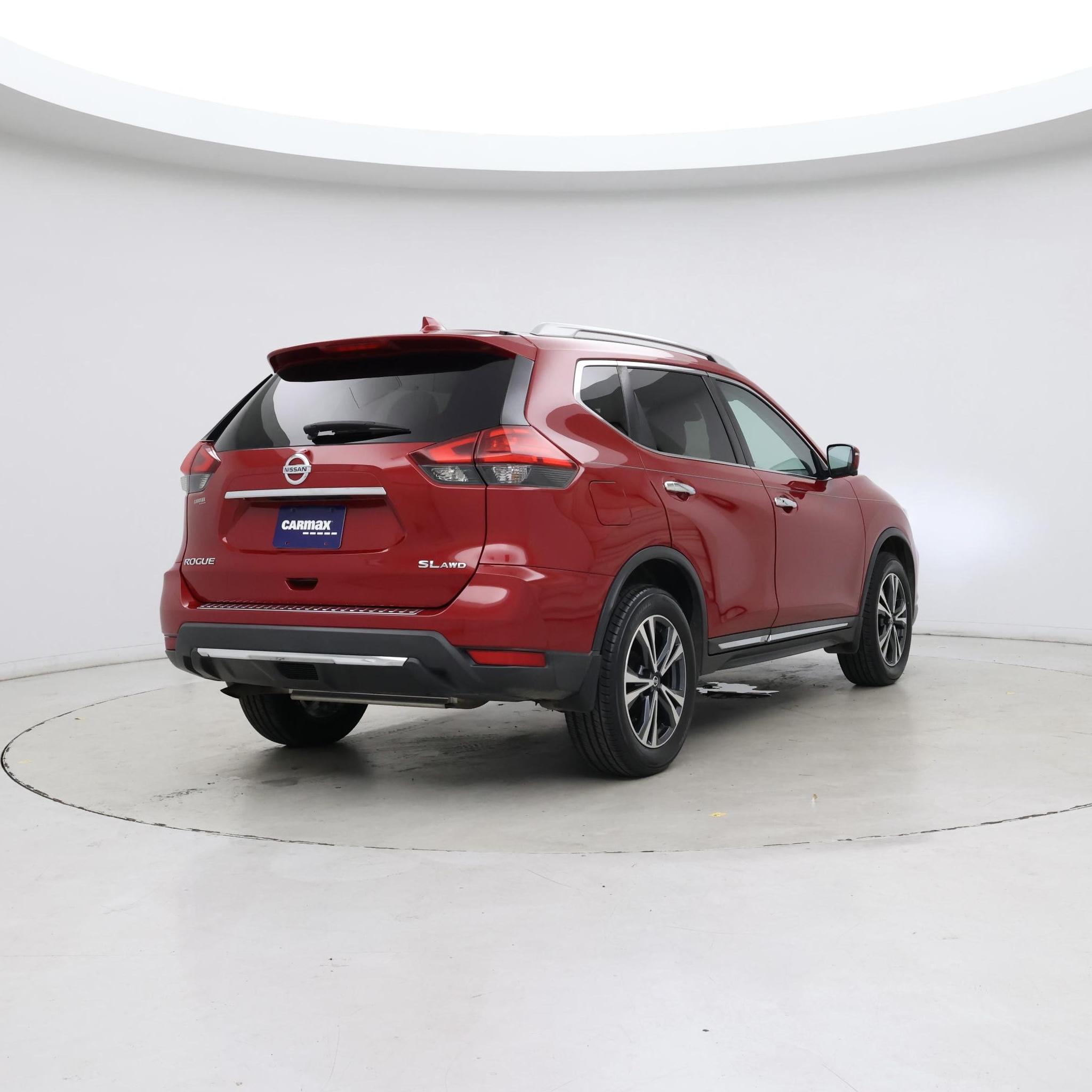 Thumbnail: 2017 Nissan Rogue - 8