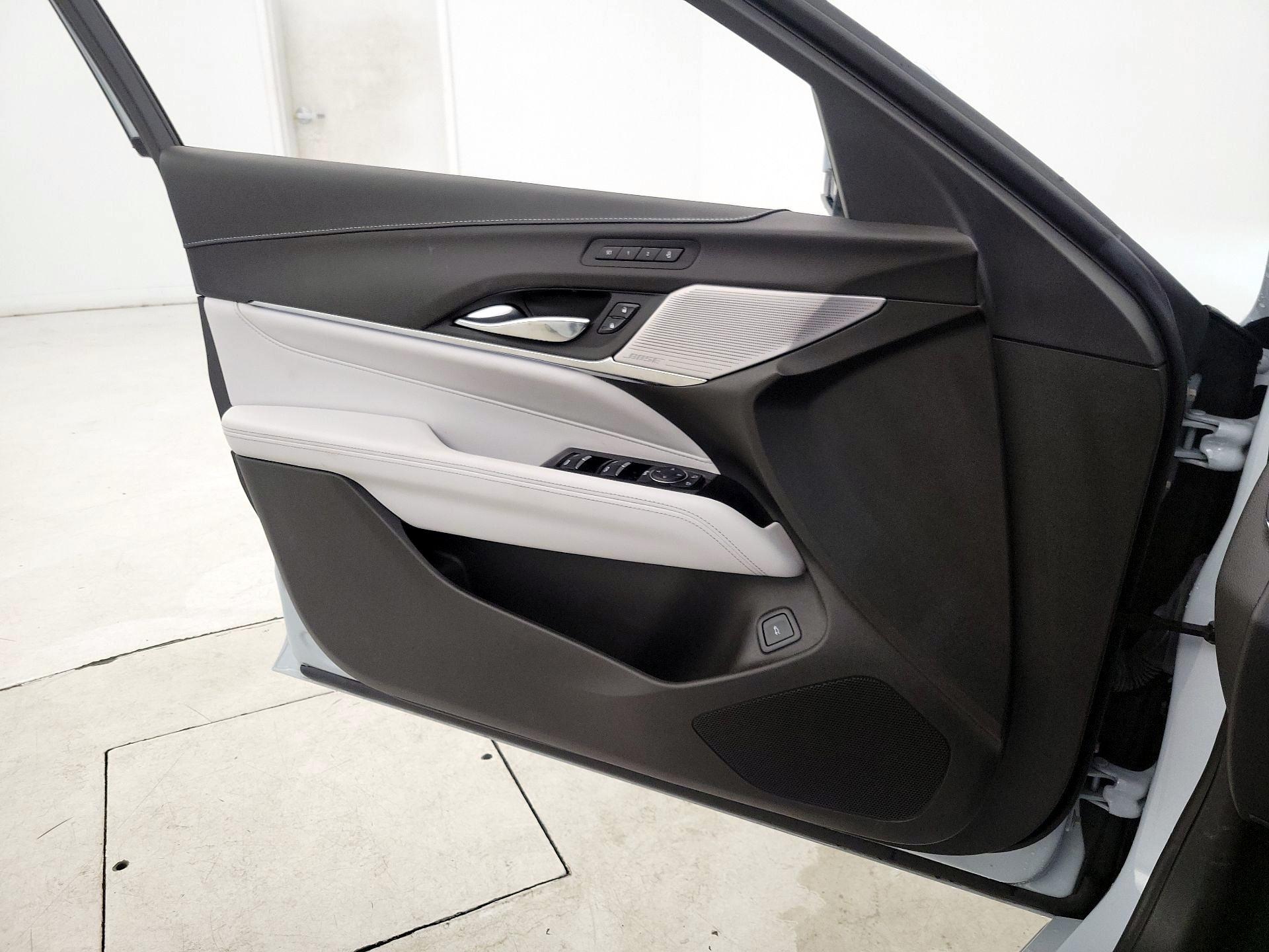 Thumbnail: 2022 Cadillac CT4 - 12