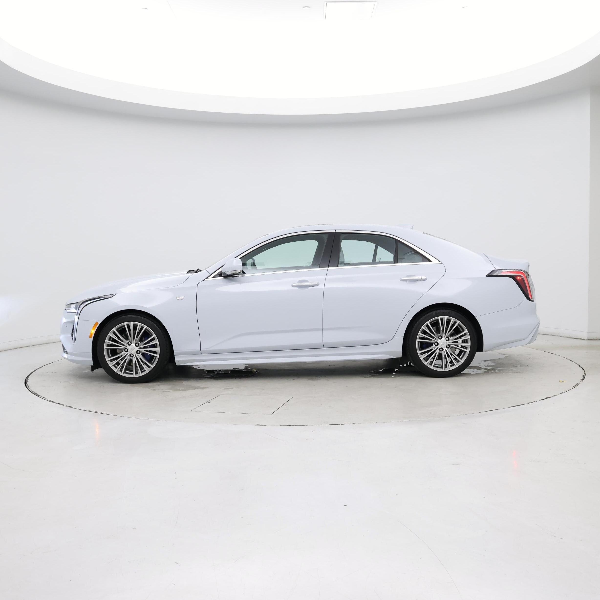 Thumbnail: 2022 Cadillac CT4 - 3