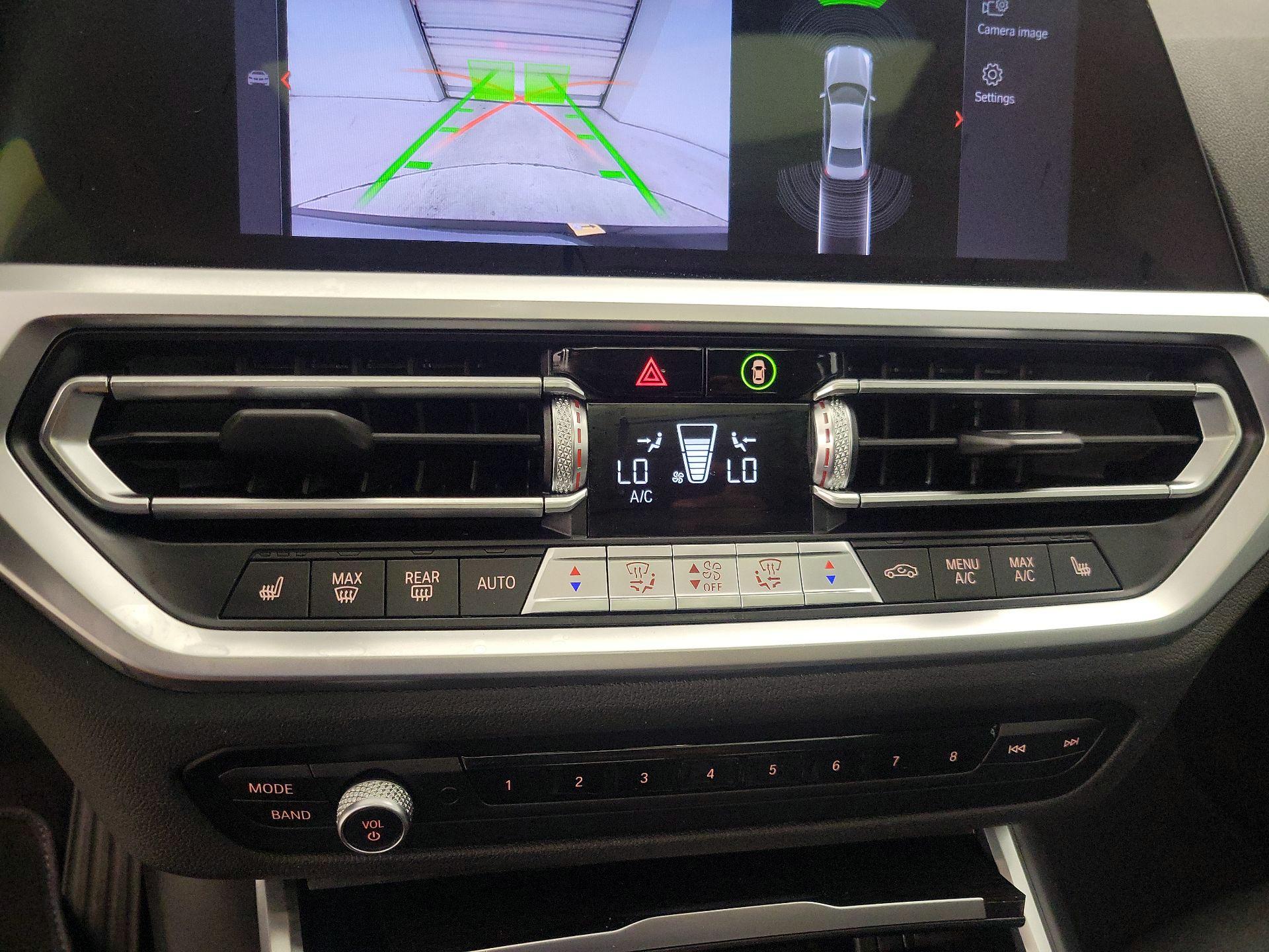 Thumbnail: 2021 BMW 3 Series - 16