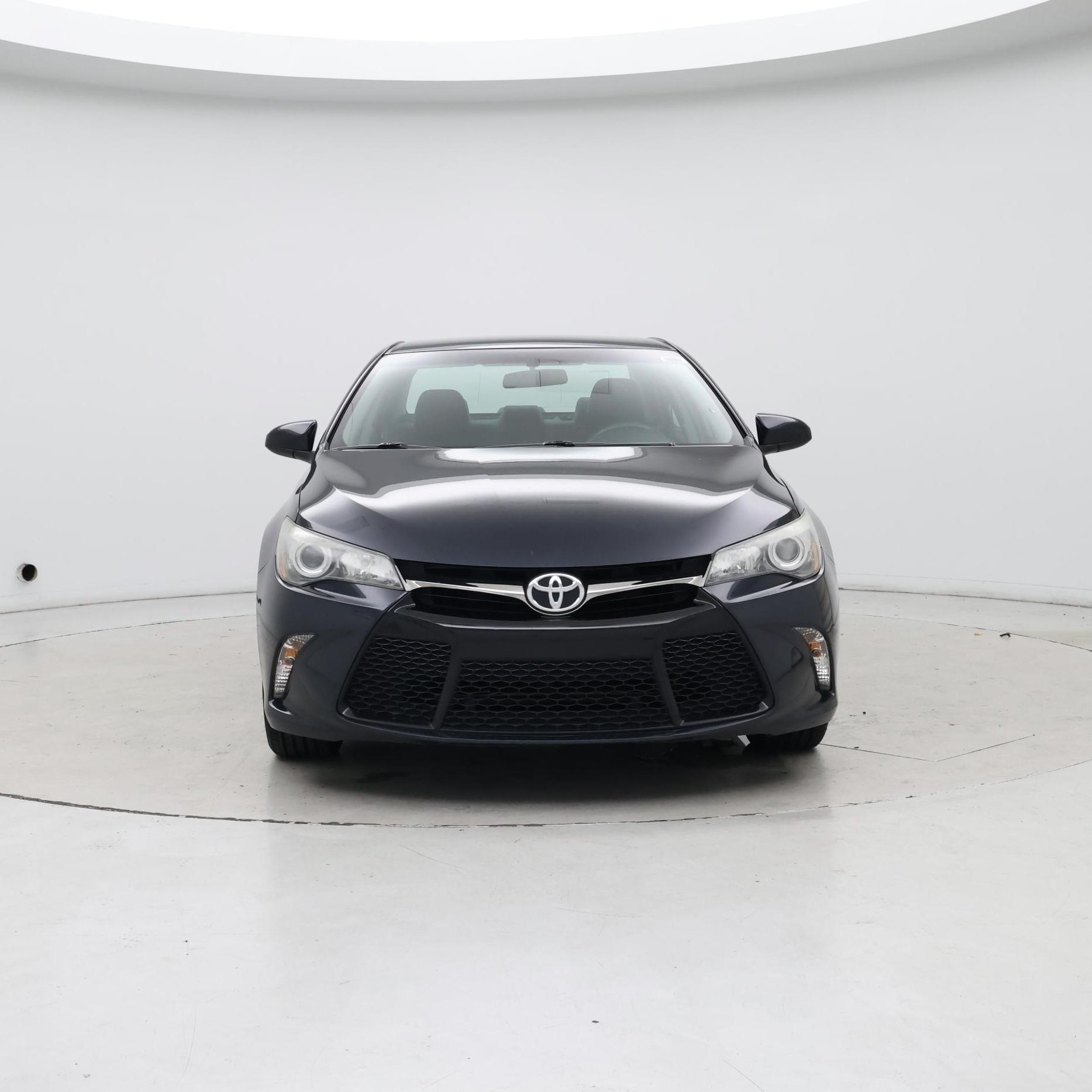 Thumbnail: 2015 Toyota Camry - 5