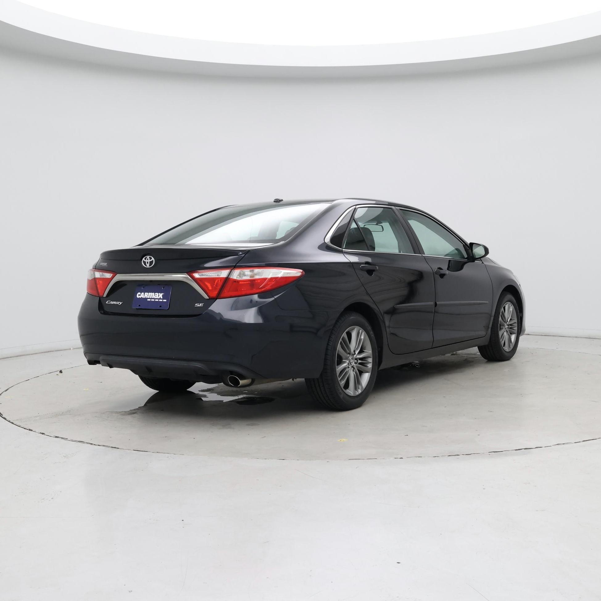 Thumbnail: 2015 Toyota Camry - 8