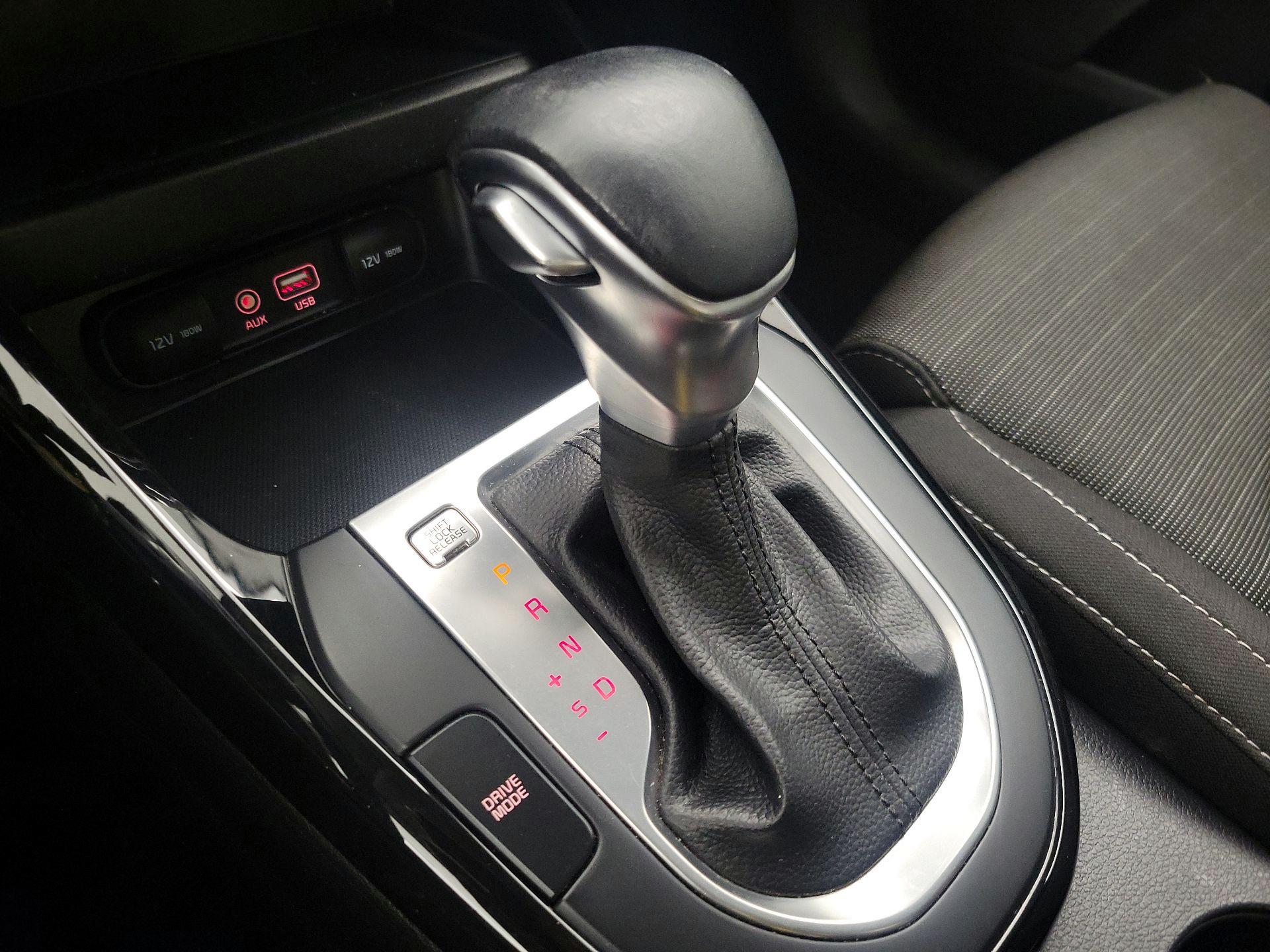 Thumbnail: 2019 Kia Forte - 17