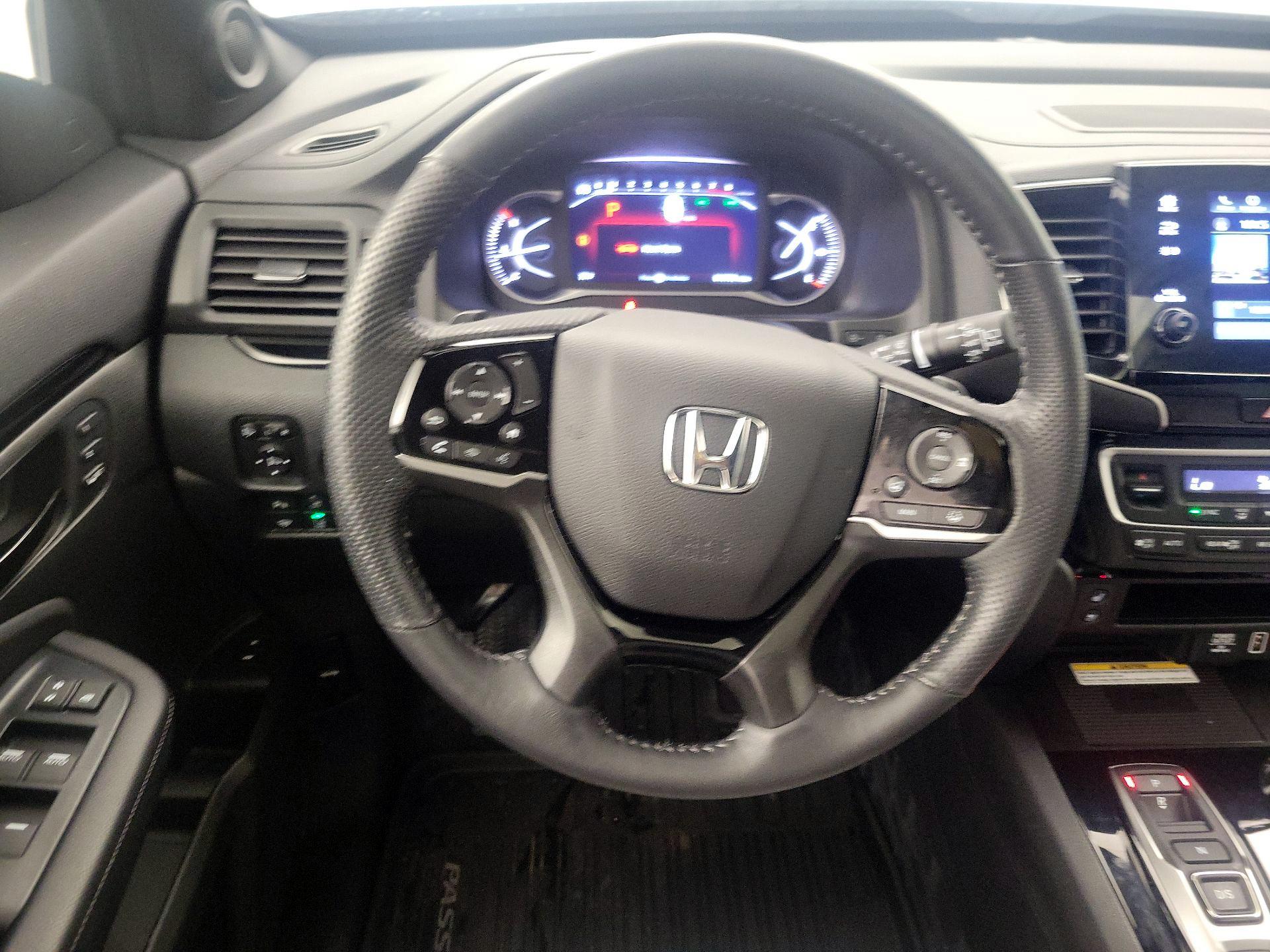 Thumbnail: 2023 Honda Passport - 10