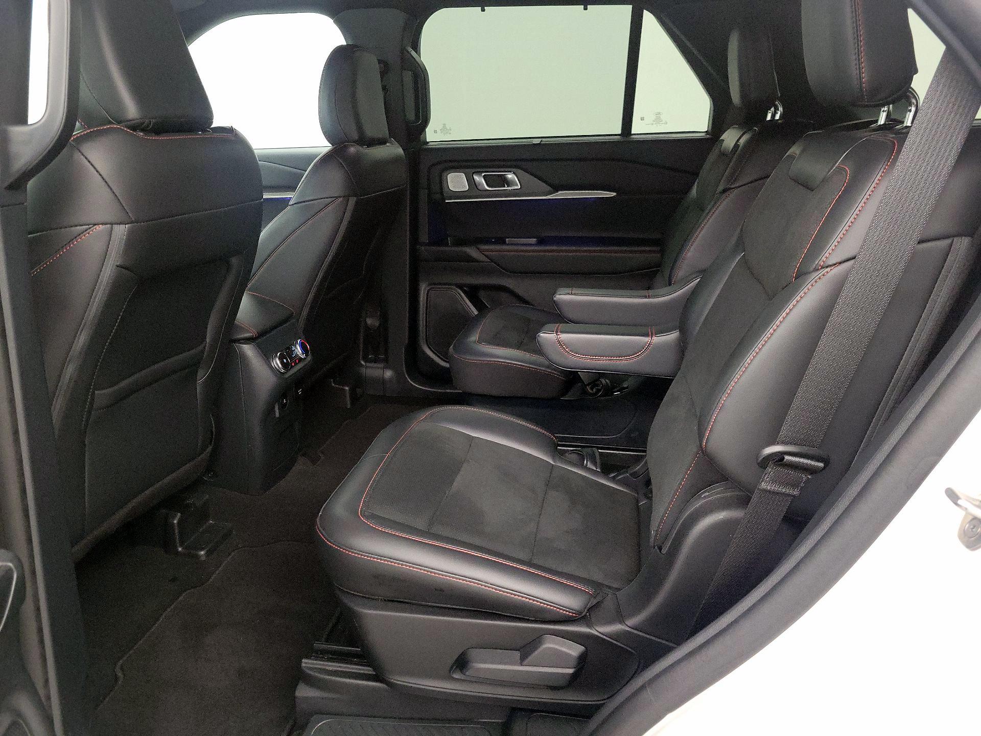 Thumbnail: 2025 Ford Explorer - 20