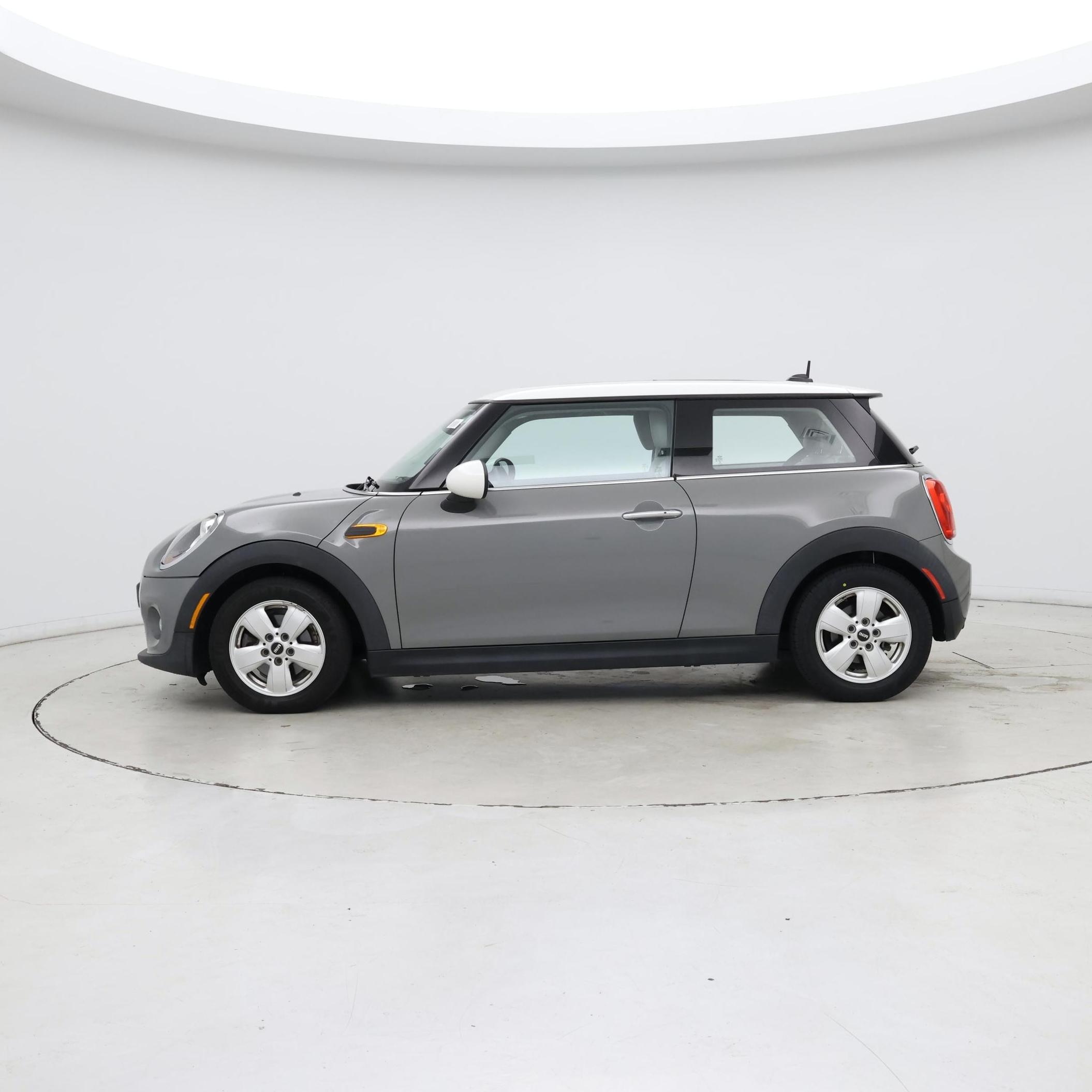Thumbnail: 2015 MINI Cooper Hardtop - 3