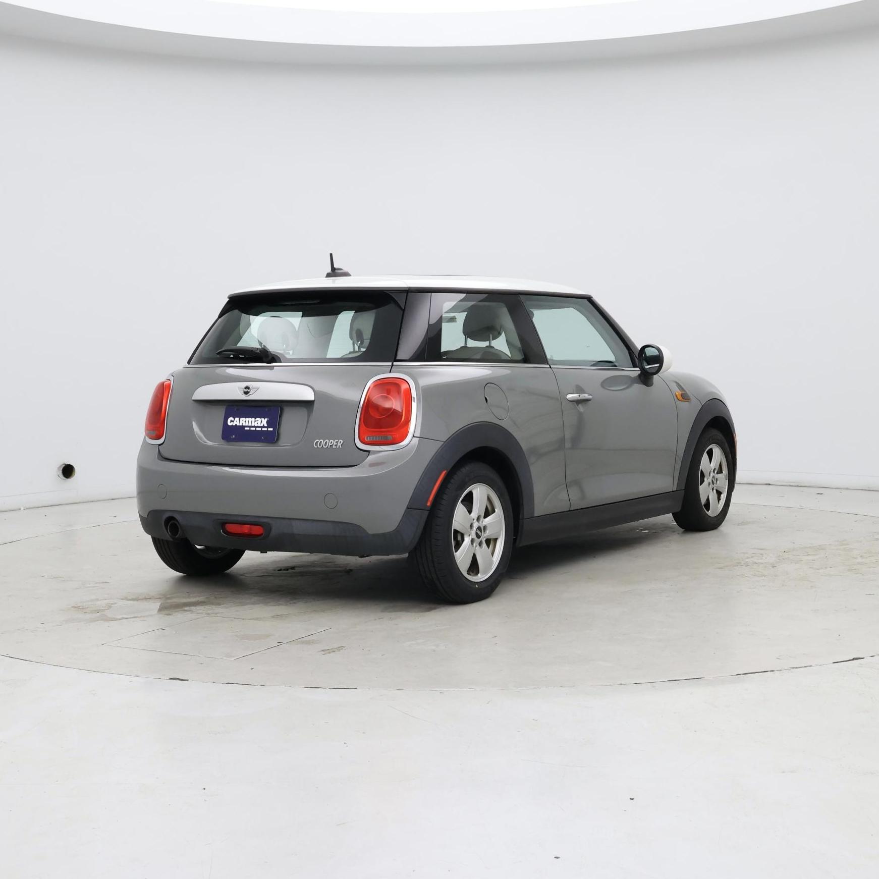Thumbnail: 2015 MINI Cooper Hardtop - 8