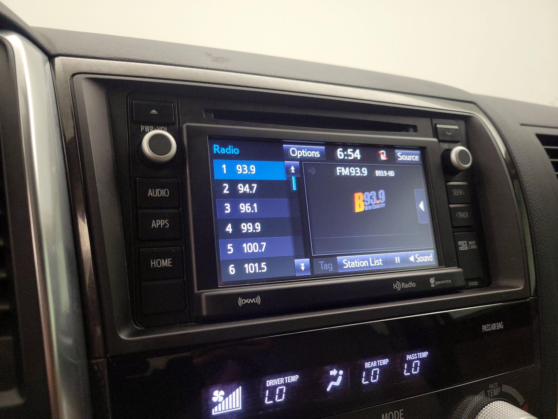 Thumbnail: 2018 Toyota Sequoia - 16