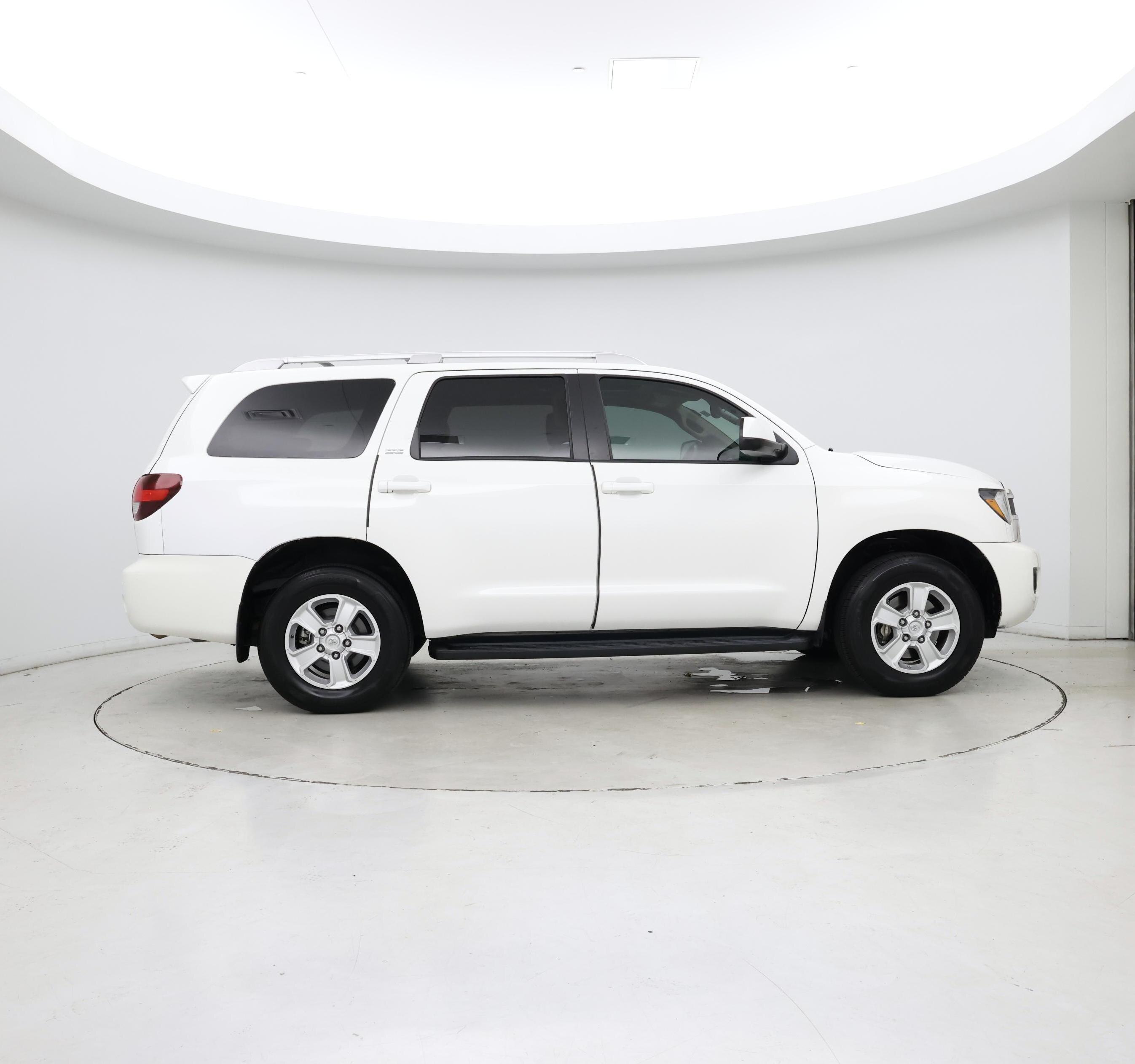 Thumbnail: 2018 Toyota Sequoia - 7