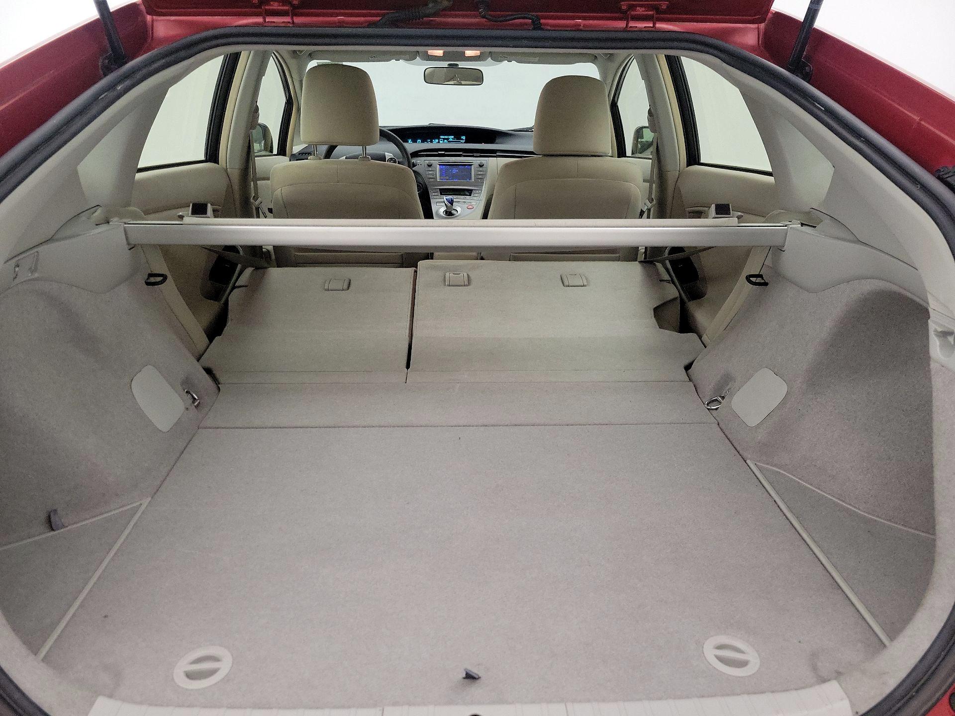 Thumbnail: 2013 Toyota Prius - 20