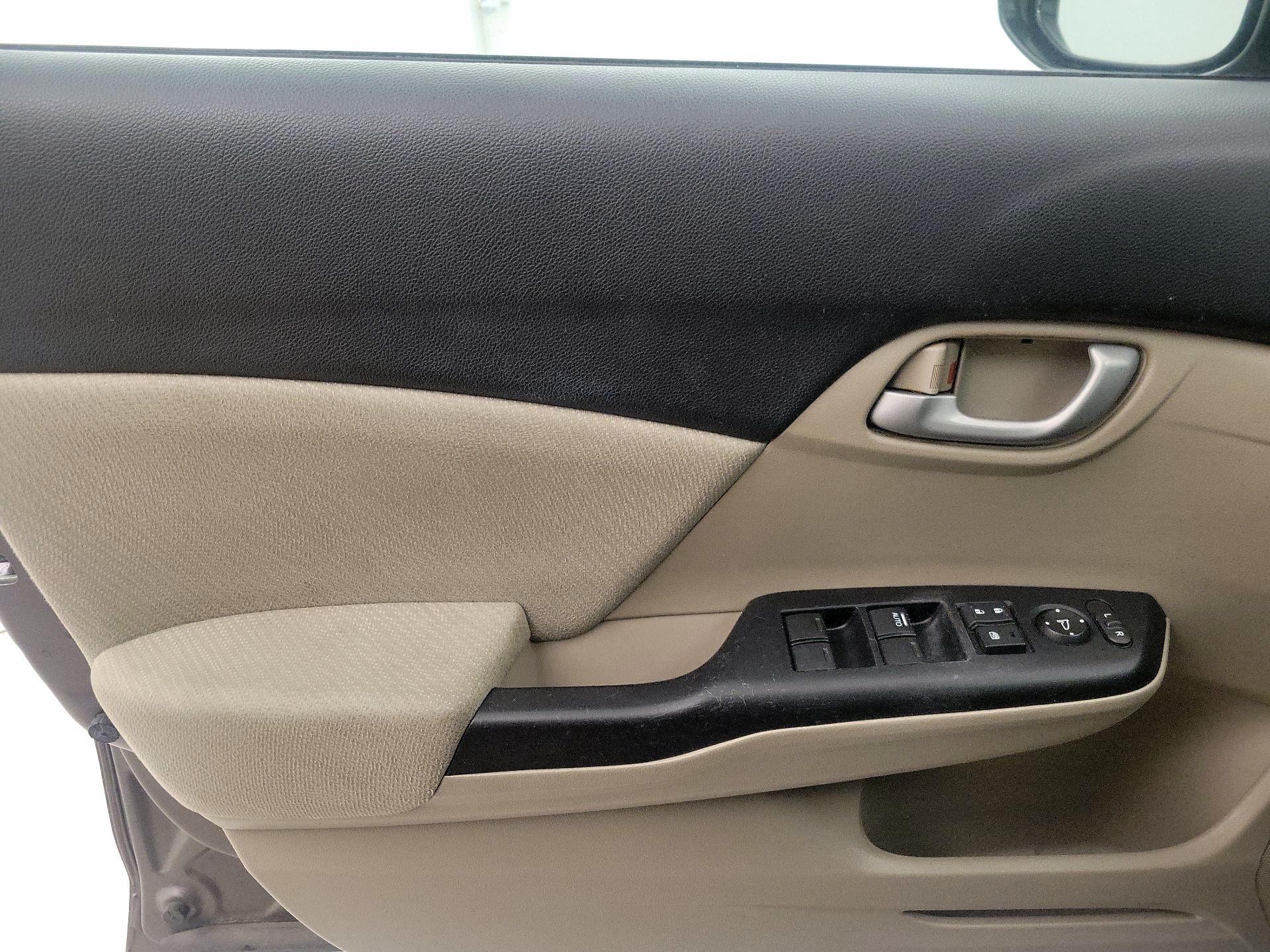 Thumbnail: 2013 Honda Civic - 12