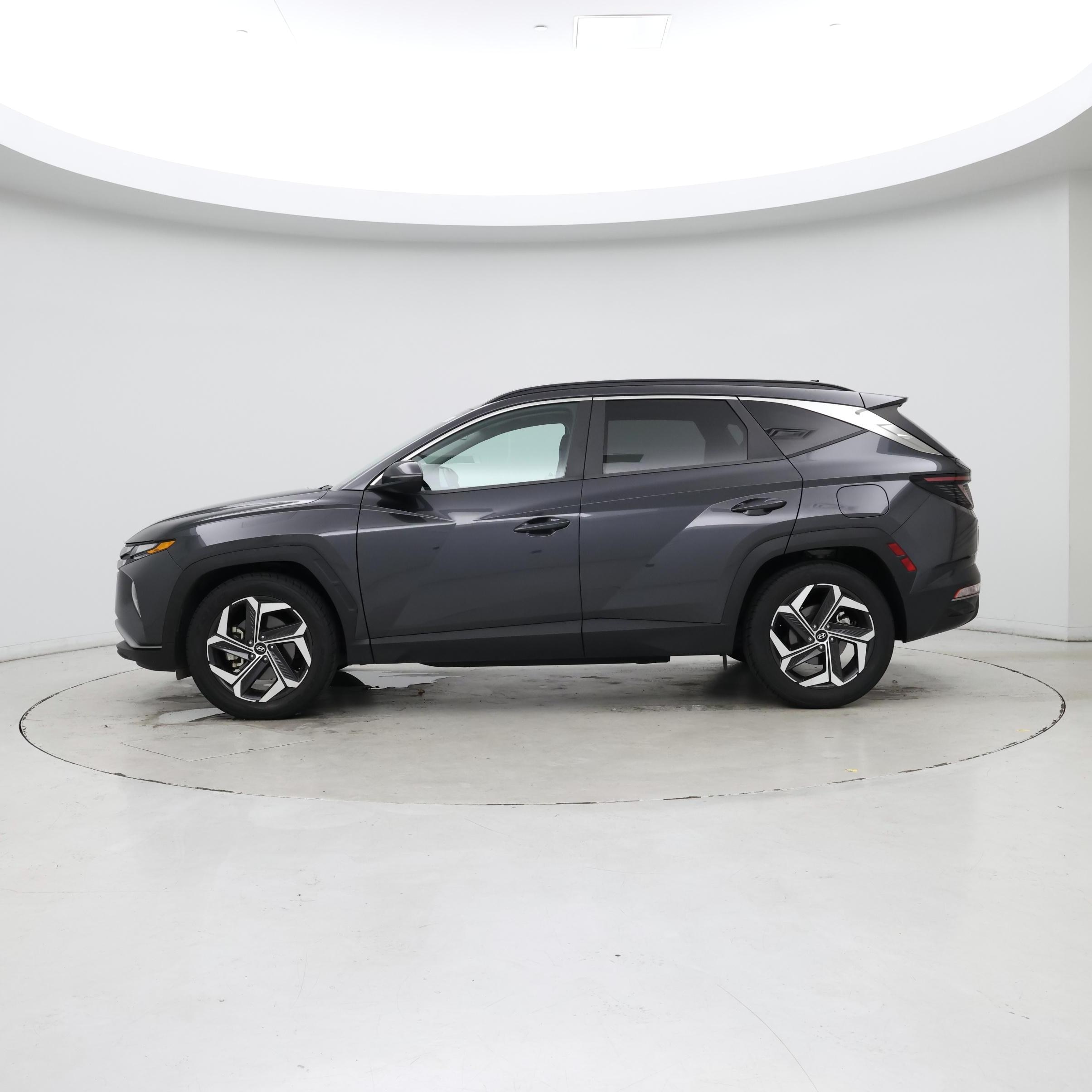 Thumbnail: 2022 Hyundai Tucson - 3