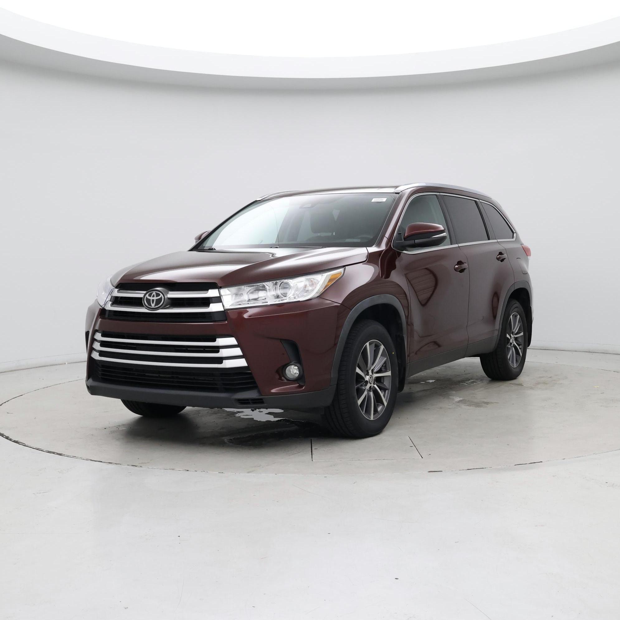 Thumbnail: 2019 Toyota Highlander - 4