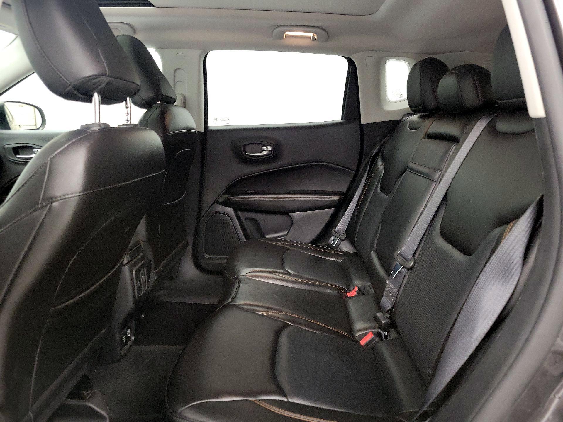Thumbnail: 2018 Jeep Compass - 20