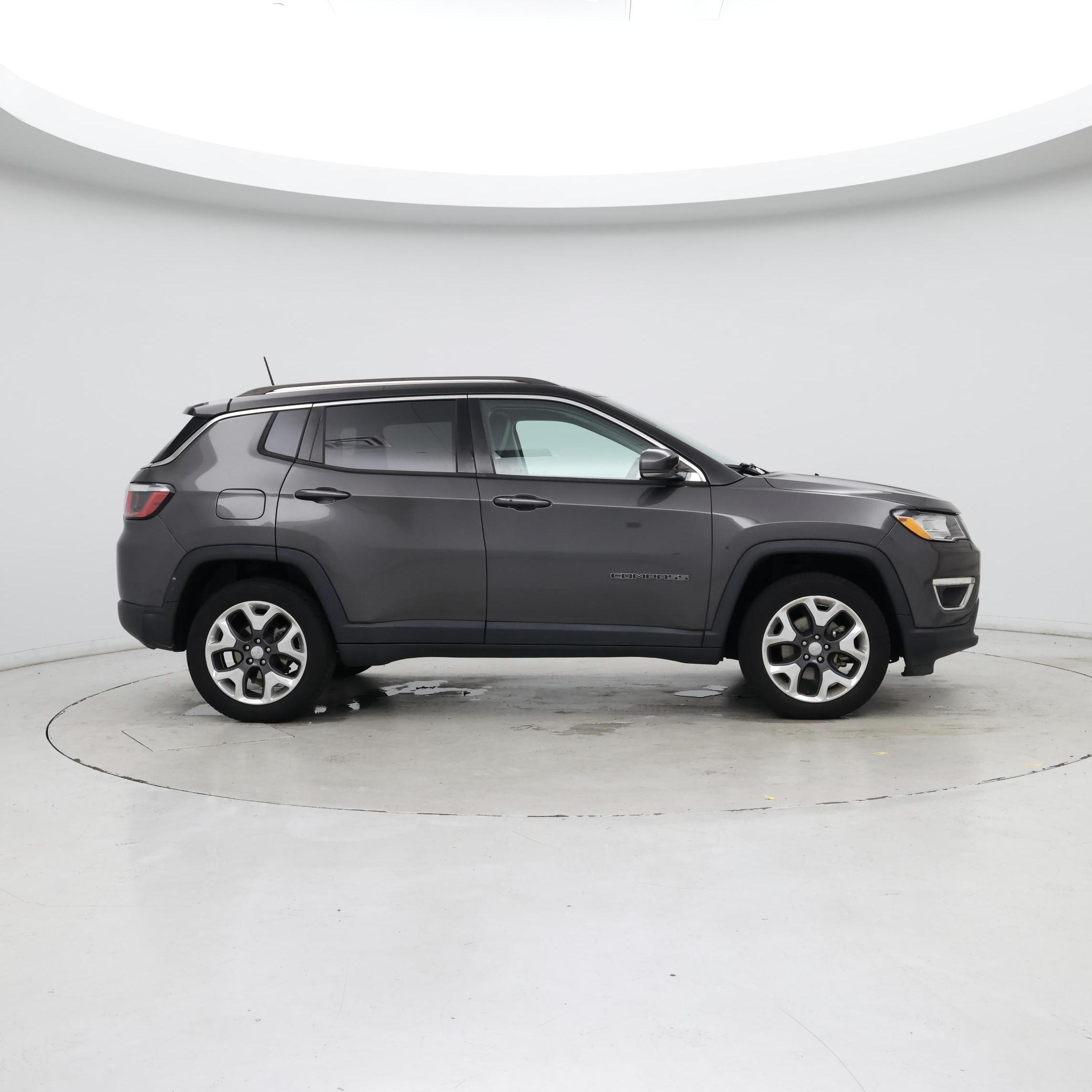 Thumbnail: 2018 Jeep Compass - 7