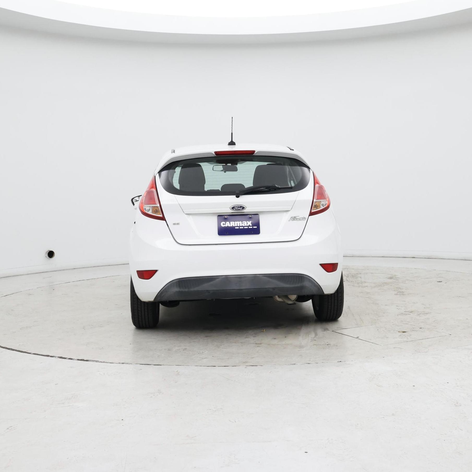 Thumbnail: 2015 Ford Fiesta - 6