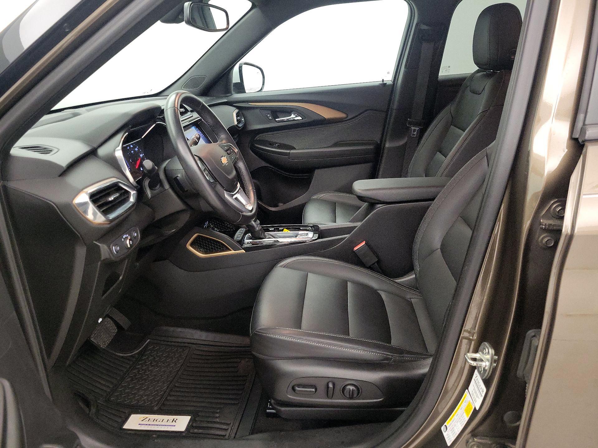 Thumbnail: 2021 Chevrolet TrailBlazer - 11