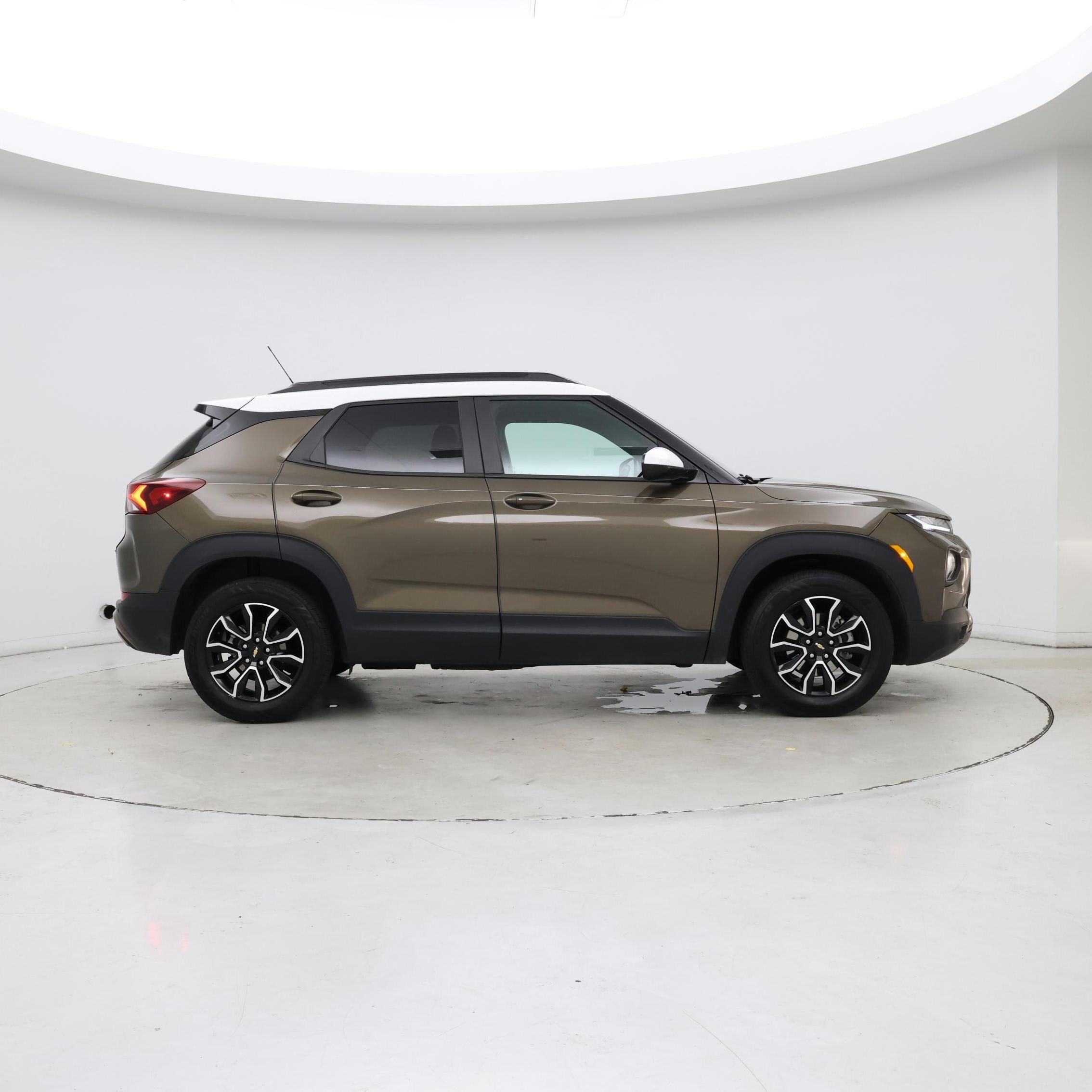 Thumbnail: 2021 Chevrolet TrailBlazer - 7