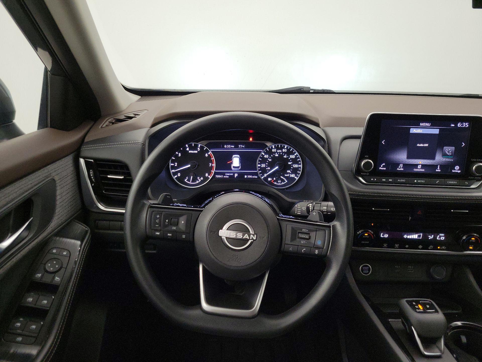 Thumbnail: 2023 Nissan Rogue - 10