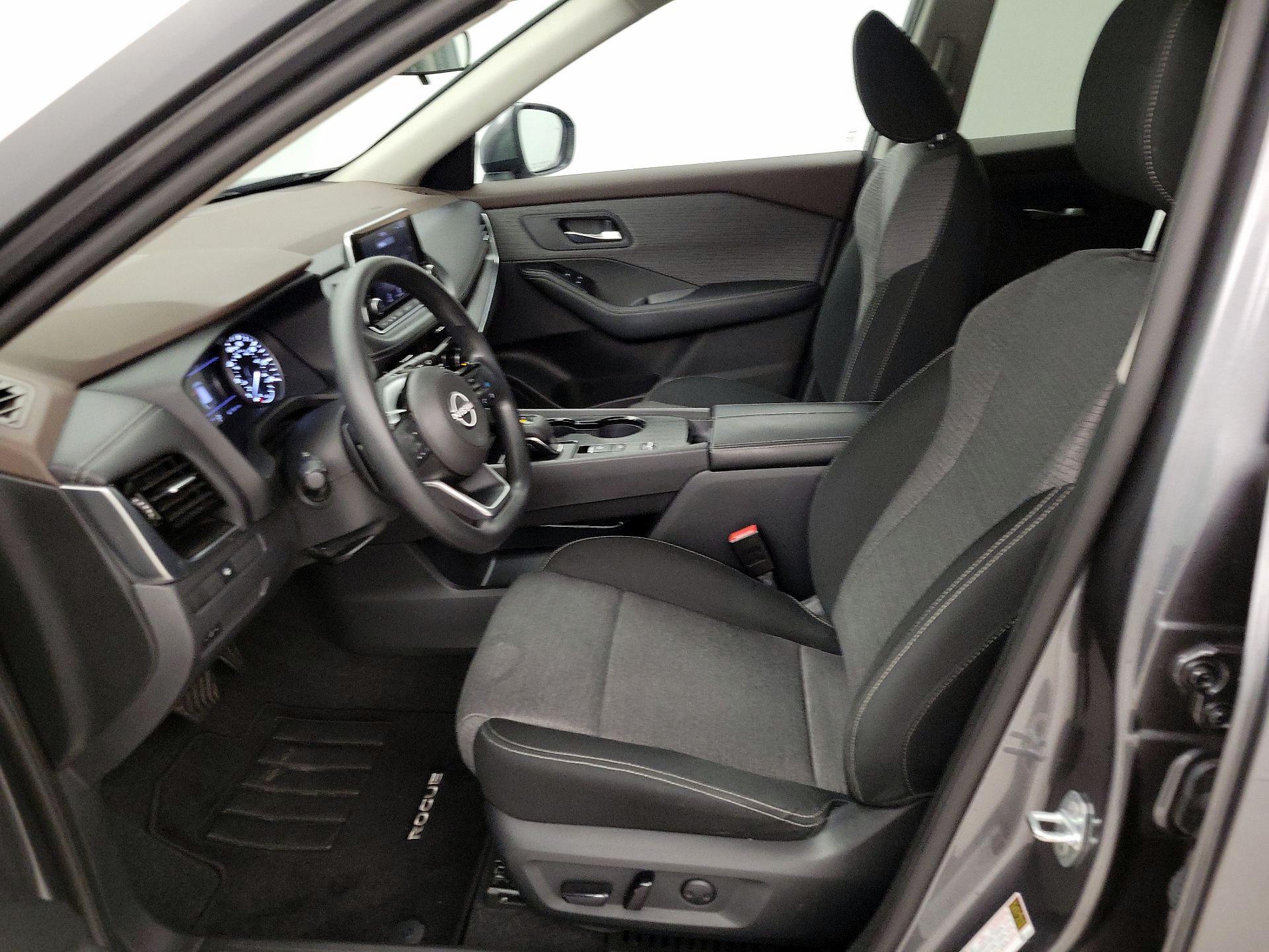 Thumbnail: 2023 Nissan Rogue - 11