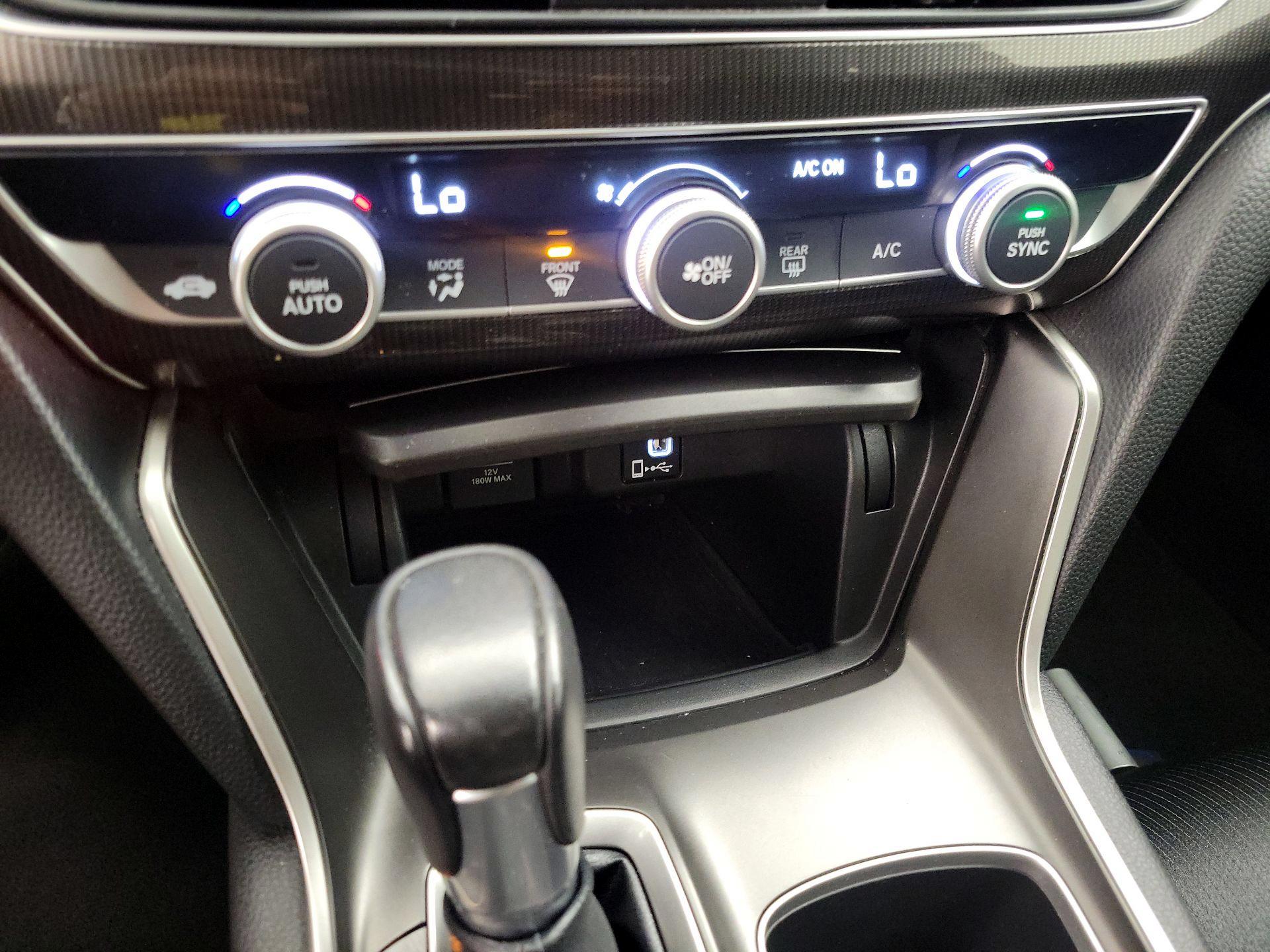 Thumbnail: 2018 Honda Accord - 16