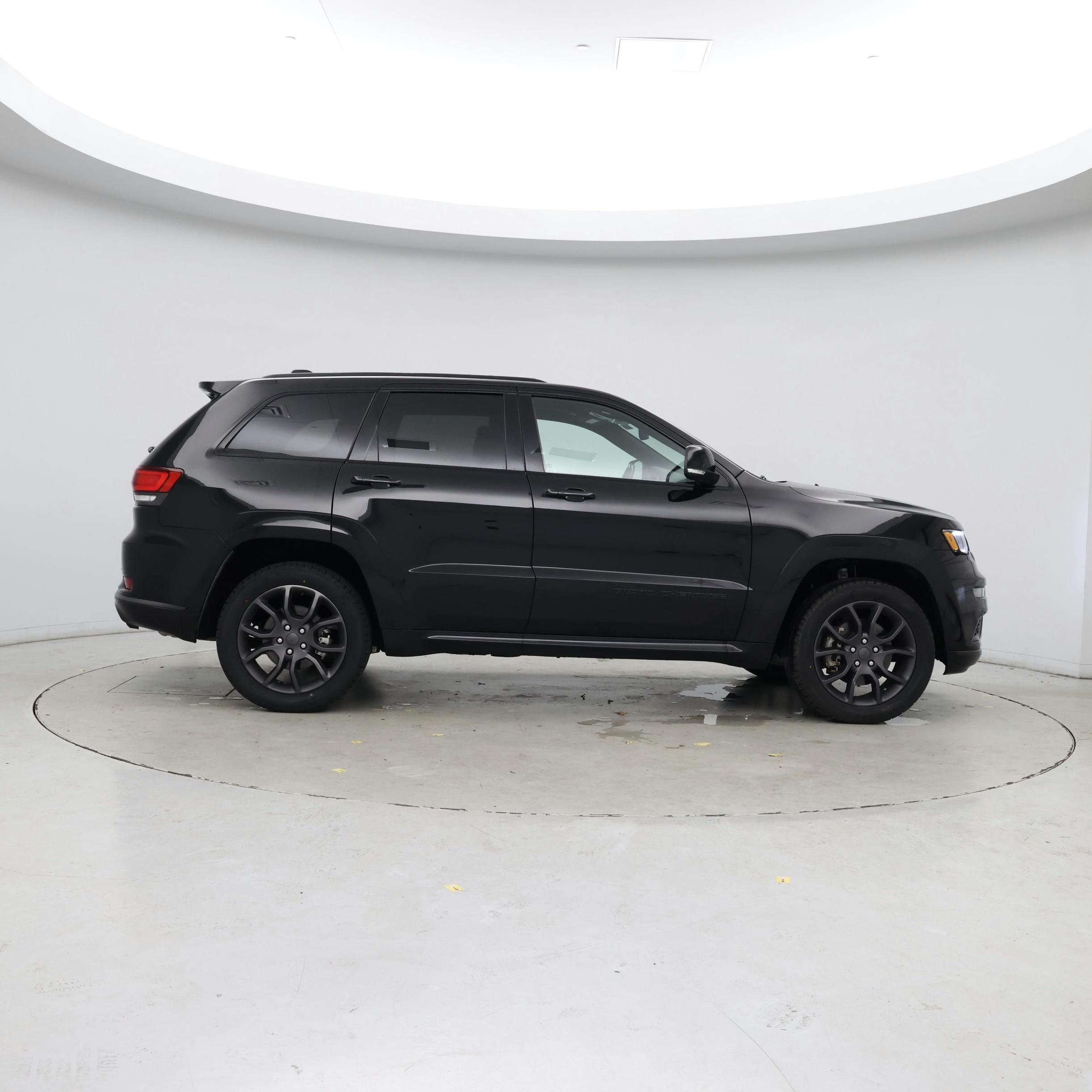 Thumbnail: 2021 Jeep Grand Cherokee - 7