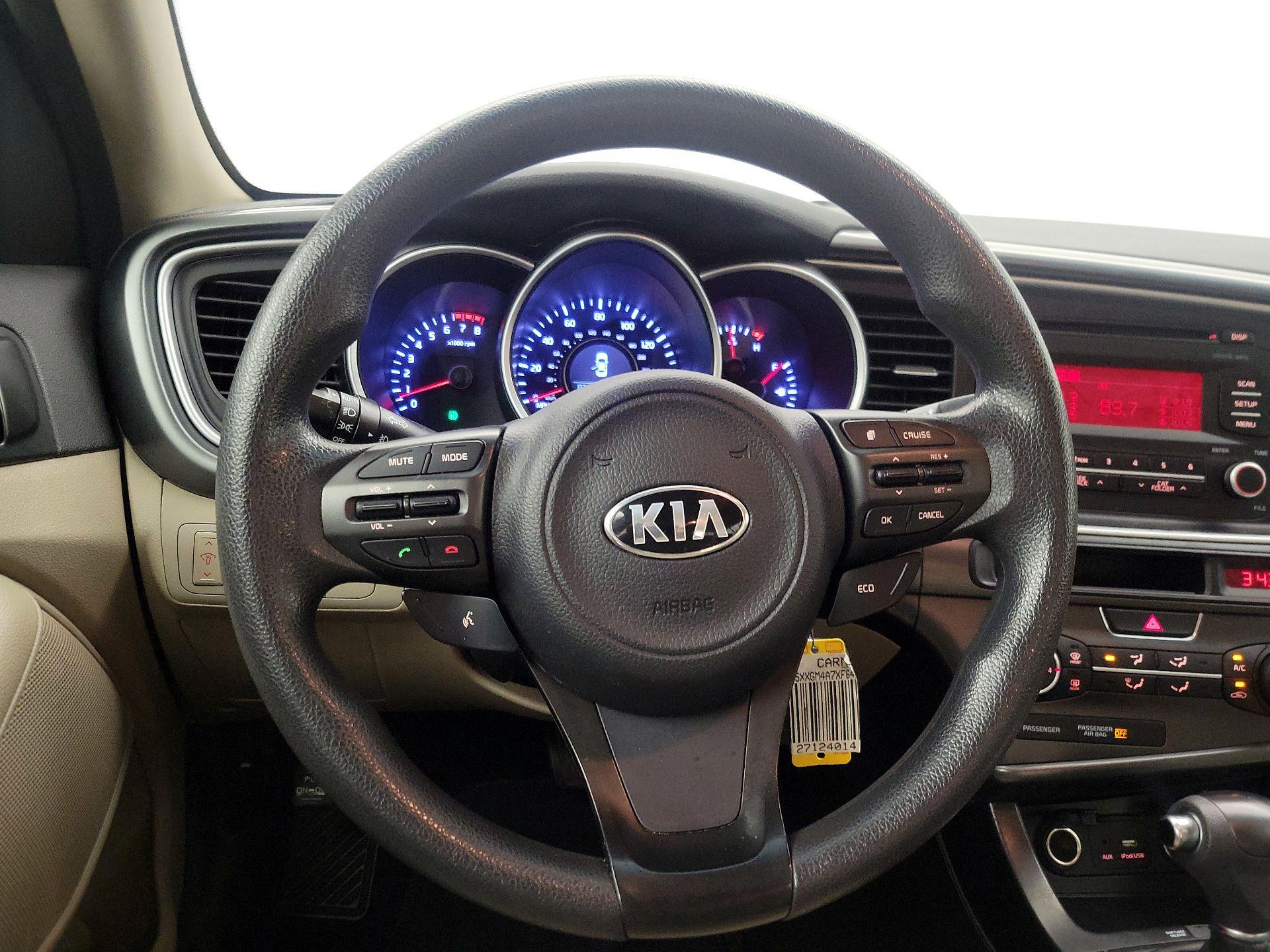 Thumbnail: 2015 Kia Optima - 10
