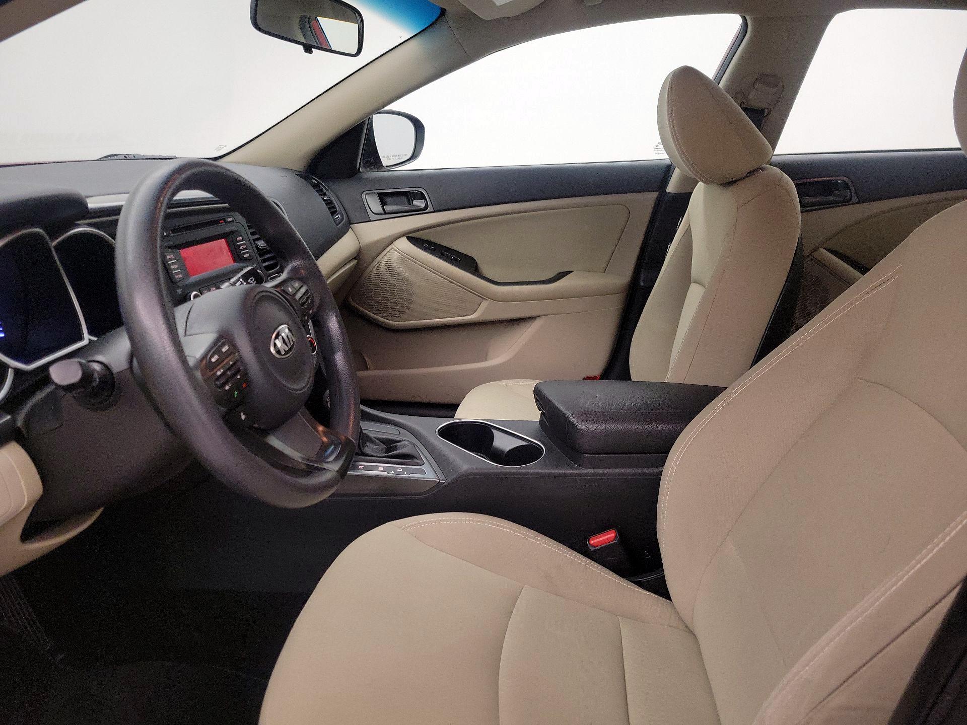Thumbnail: 2015 Kia Optima - 11