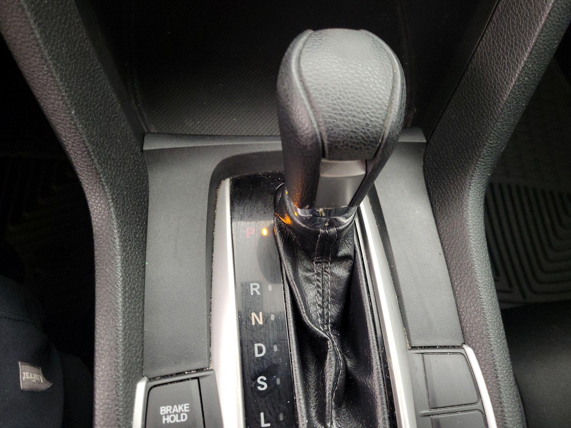 Thumbnail: 2016 Honda Civic - 17