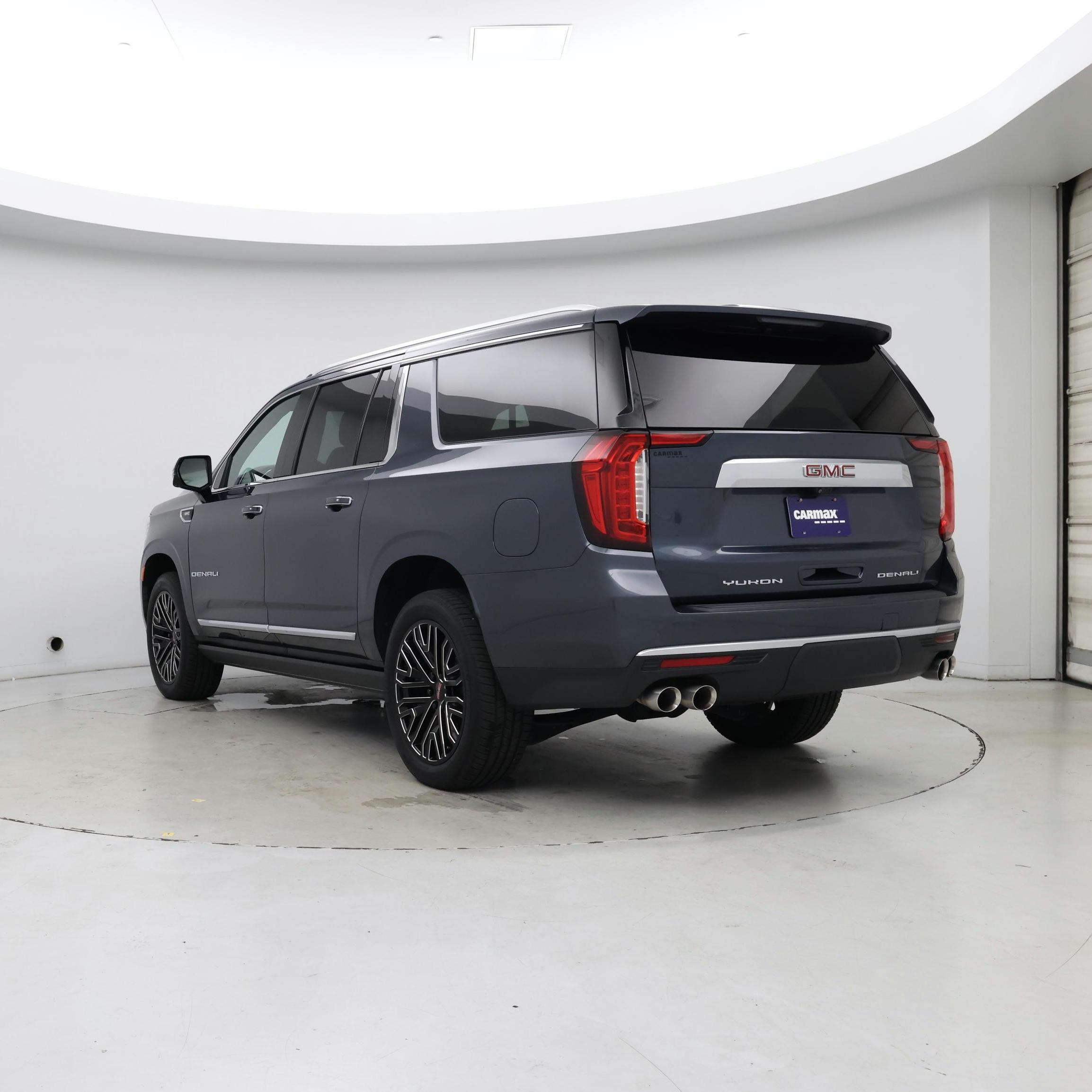 Thumbnail: 2021 GMC Yukon XL - 2