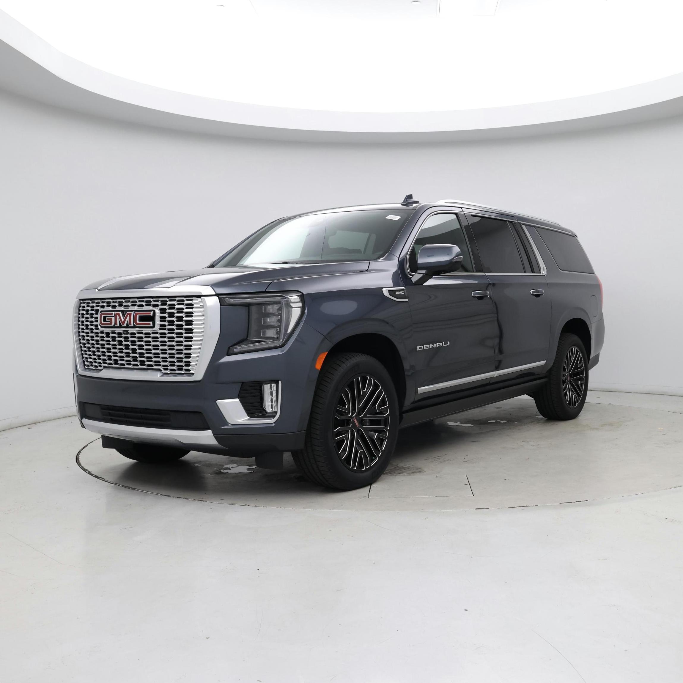 Thumbnail: 2021 GMC Yukon XL - 4