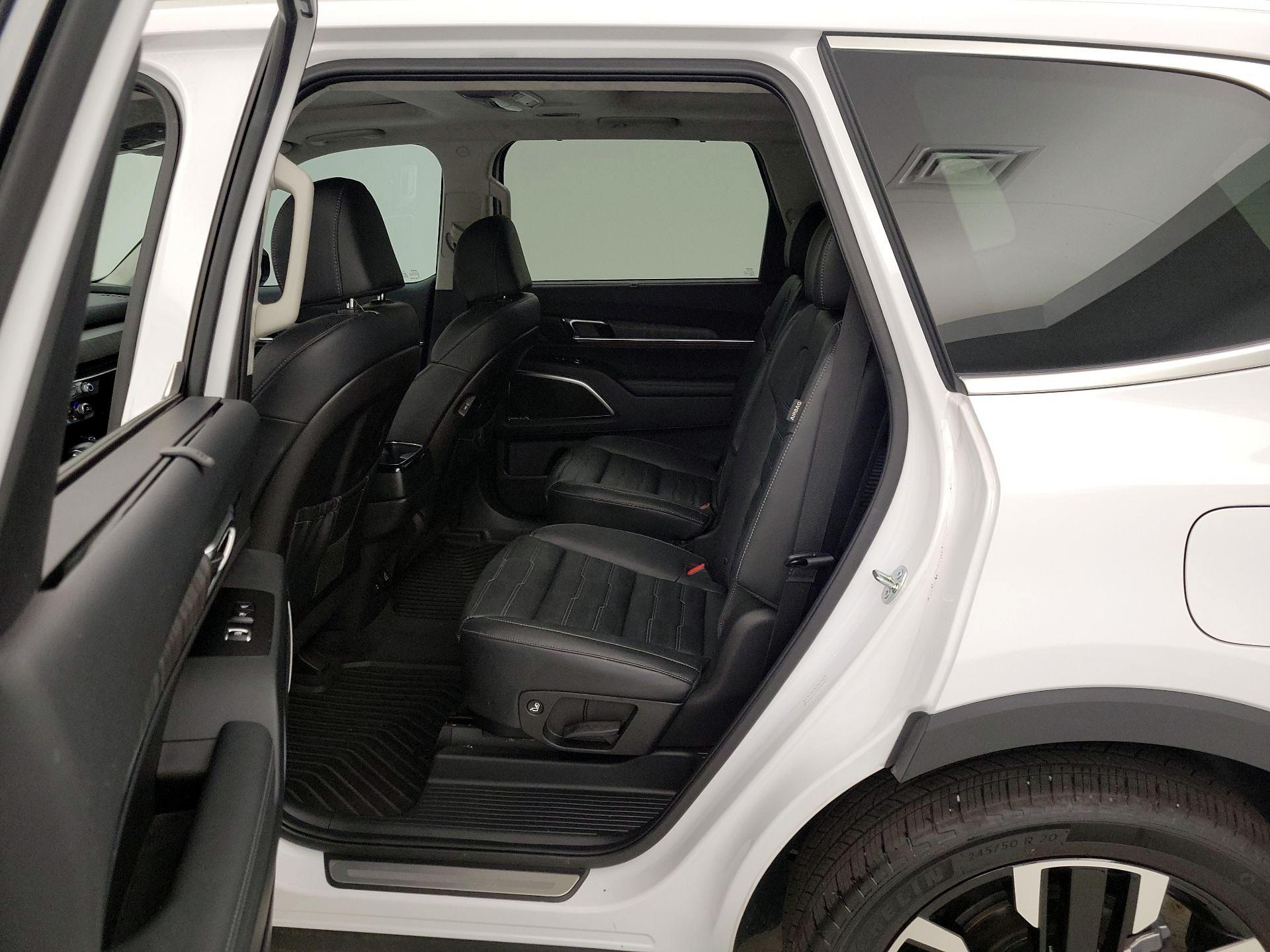Thumbnail: 2024 Kia Telluride - 19