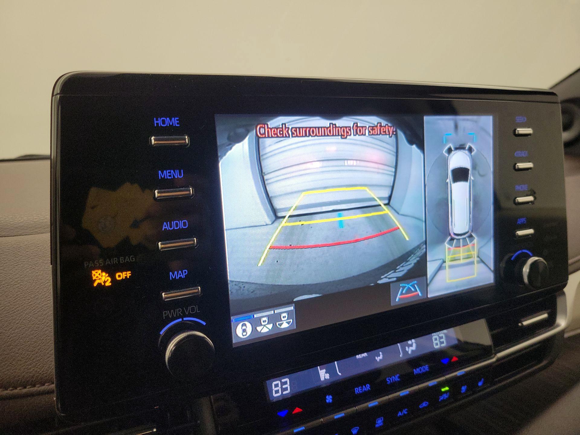 Thumbnail: 2024 Toyota Sienna - 15