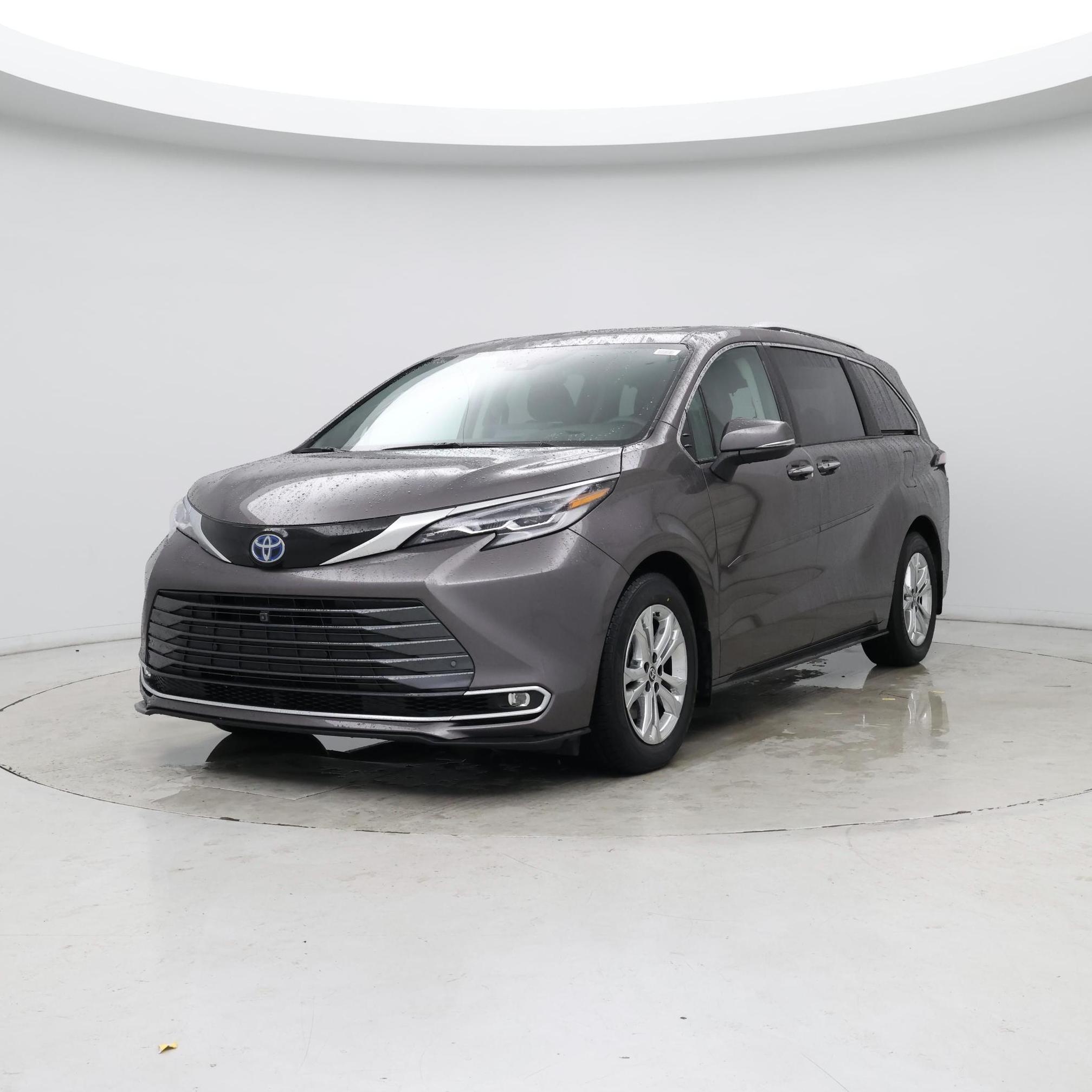 Thumbnail: 2024 Toyota Sienna - 4