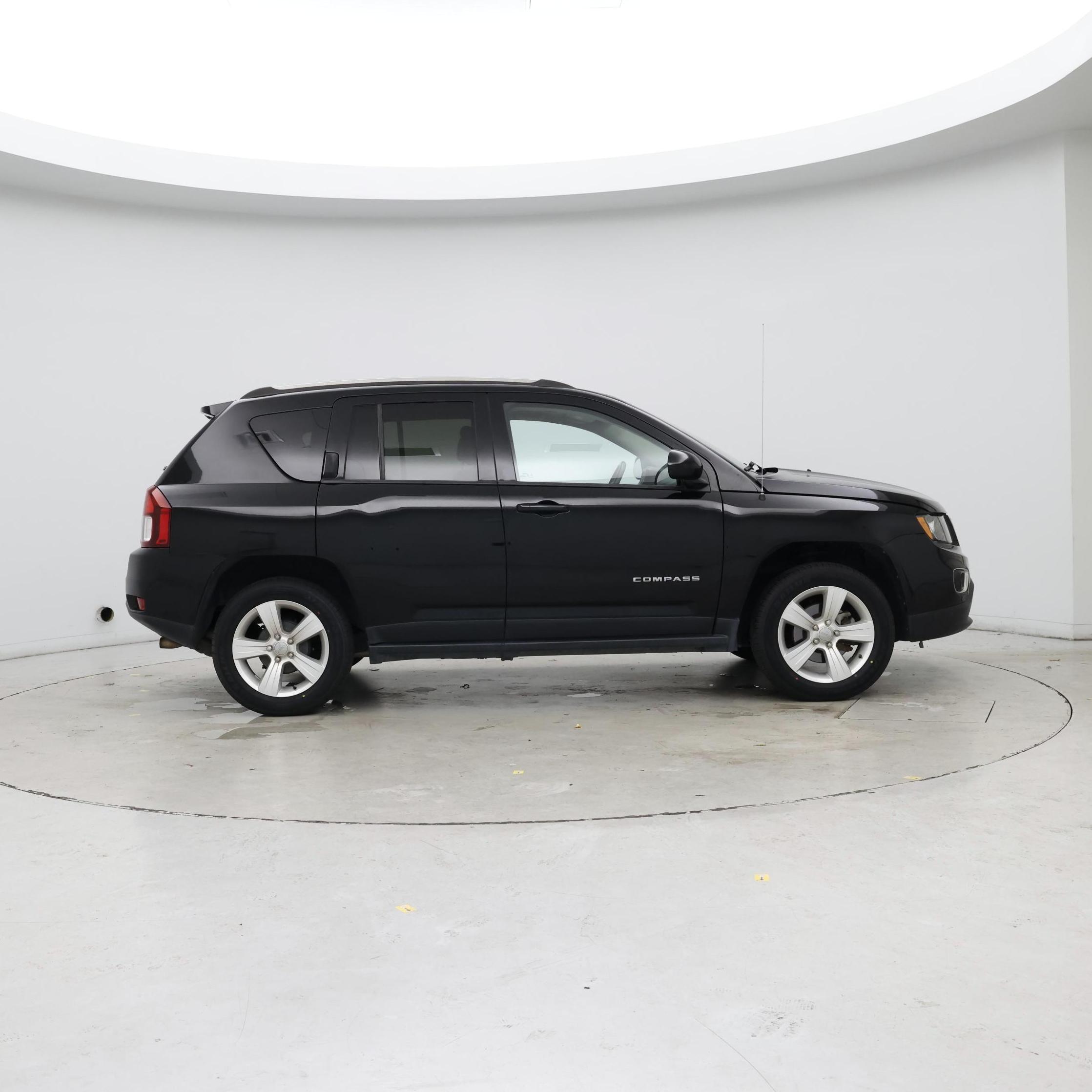 Thumbnail: 2015 Jeep Compass - 7