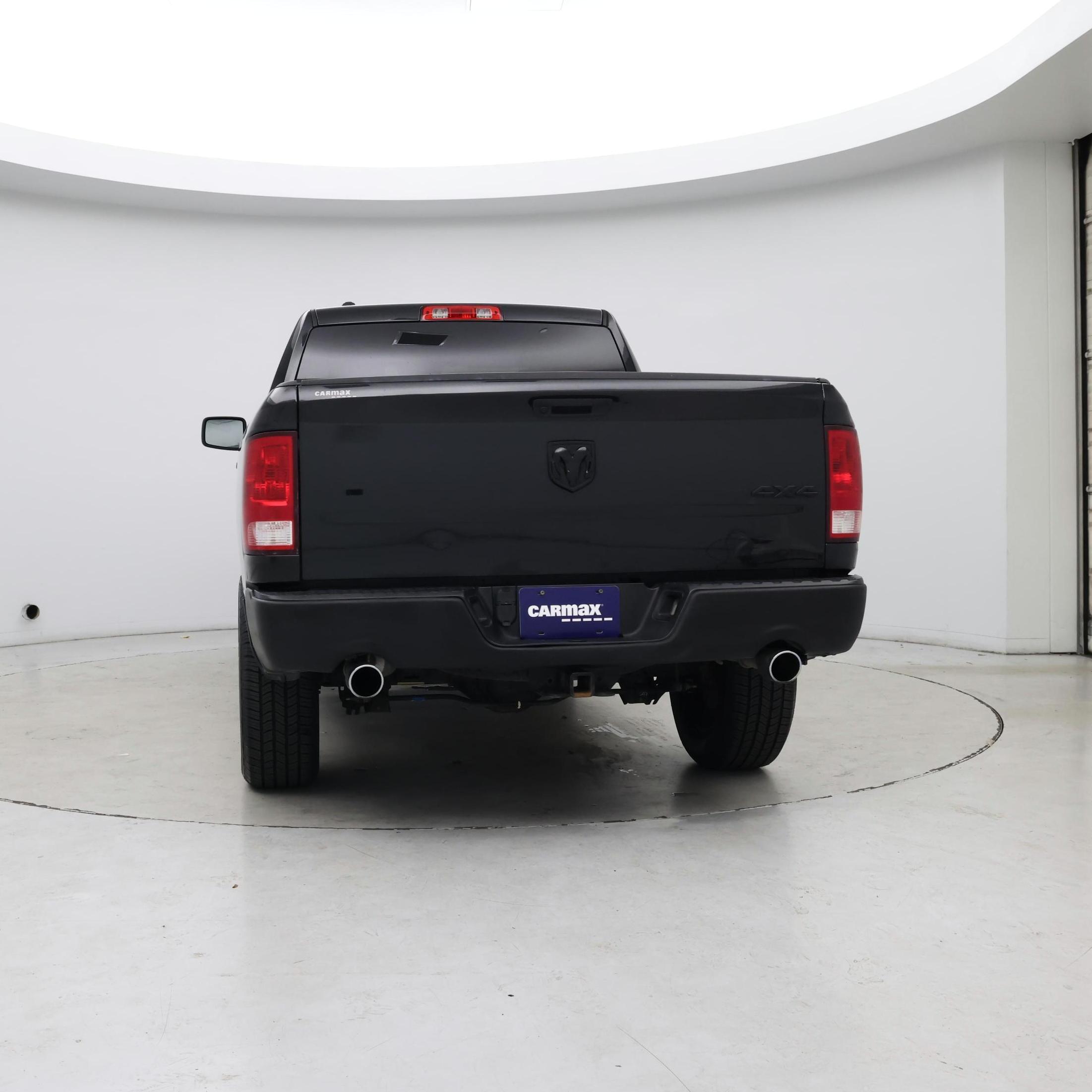 Thumbnail: 2019 RAM 1500 Classic - 6