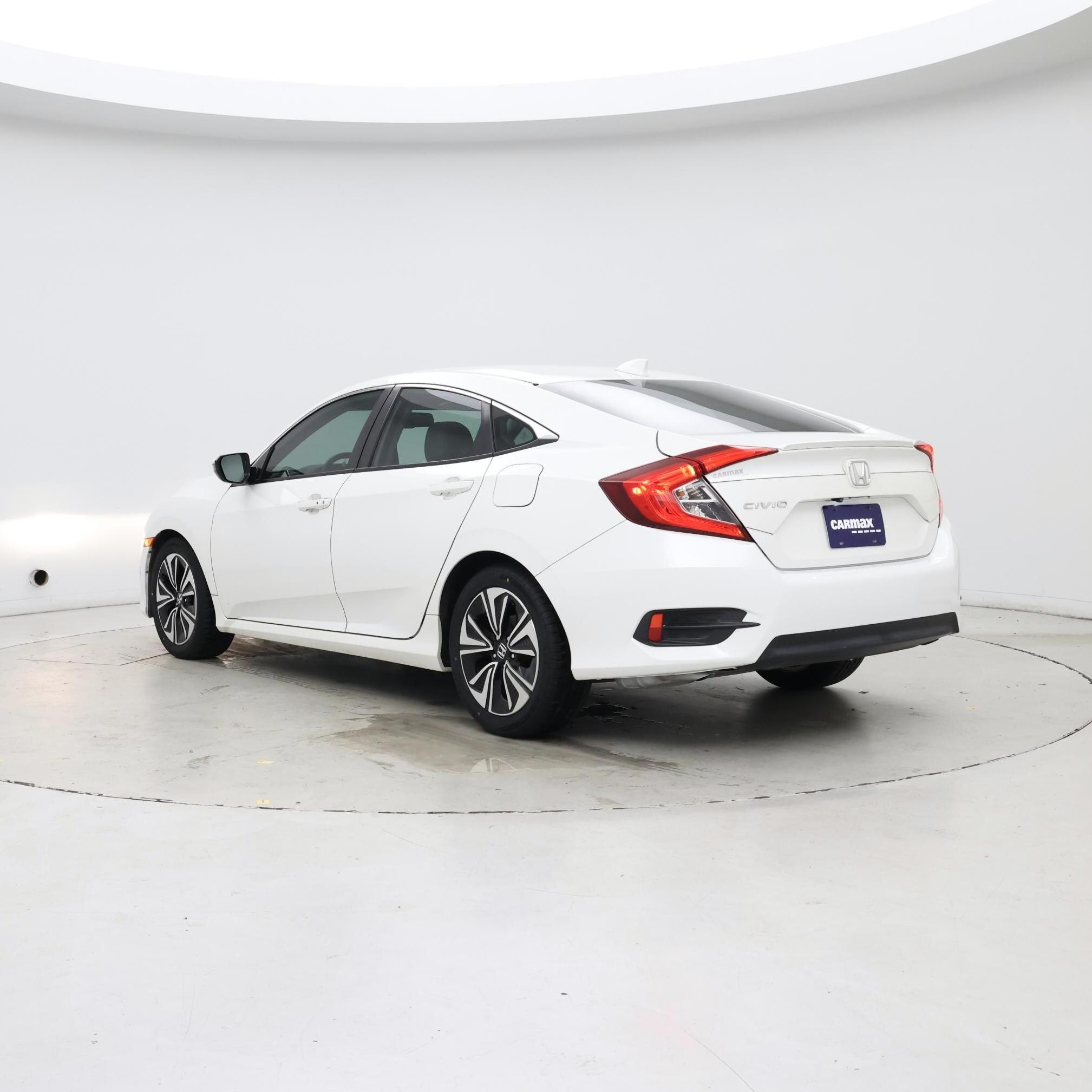 Thumbnail: 2018 Honda Civic - 2